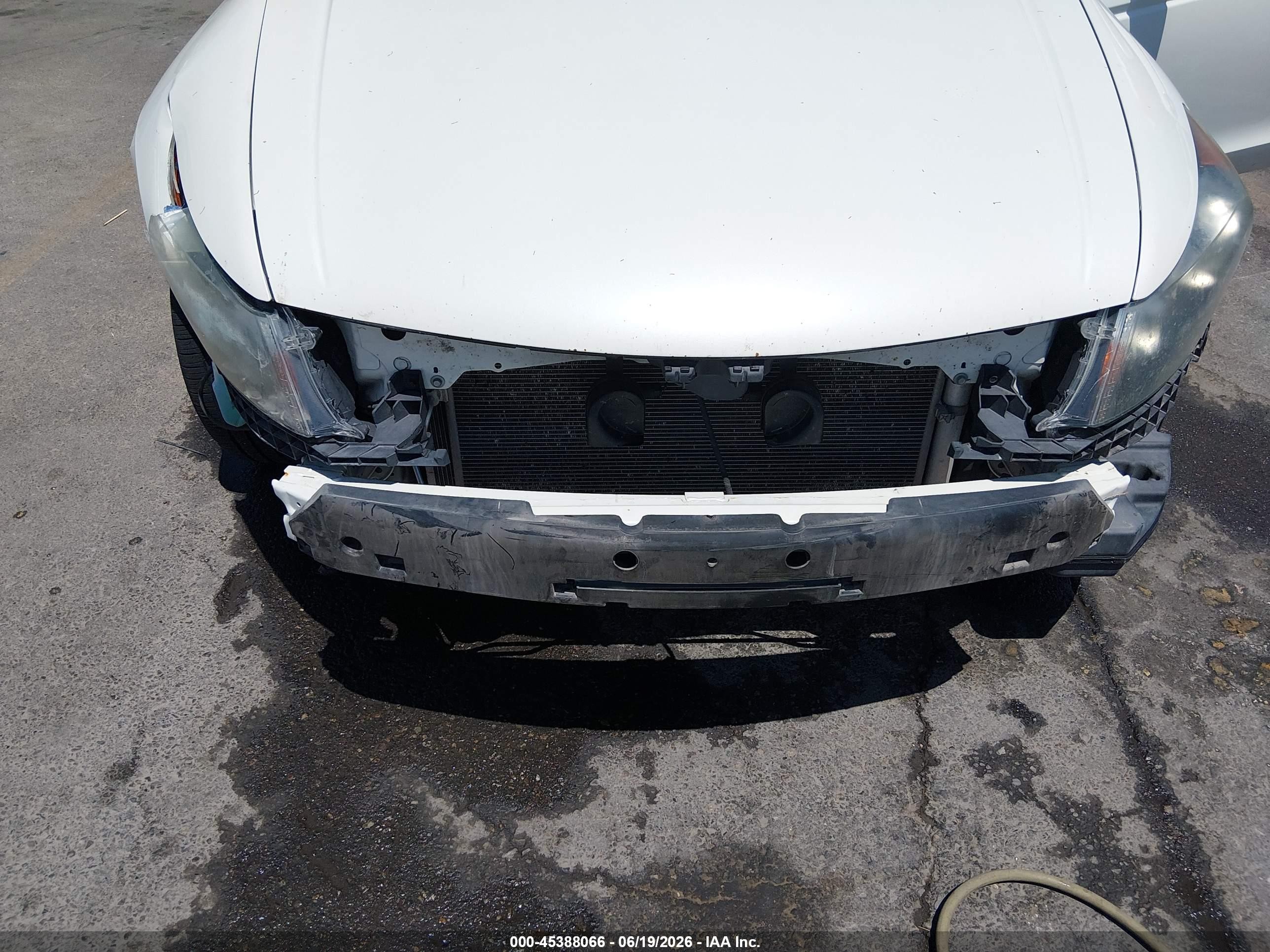 2011 Honda Accord 3.5 Ex-l White vin: 1HGCP3F8XBA001324