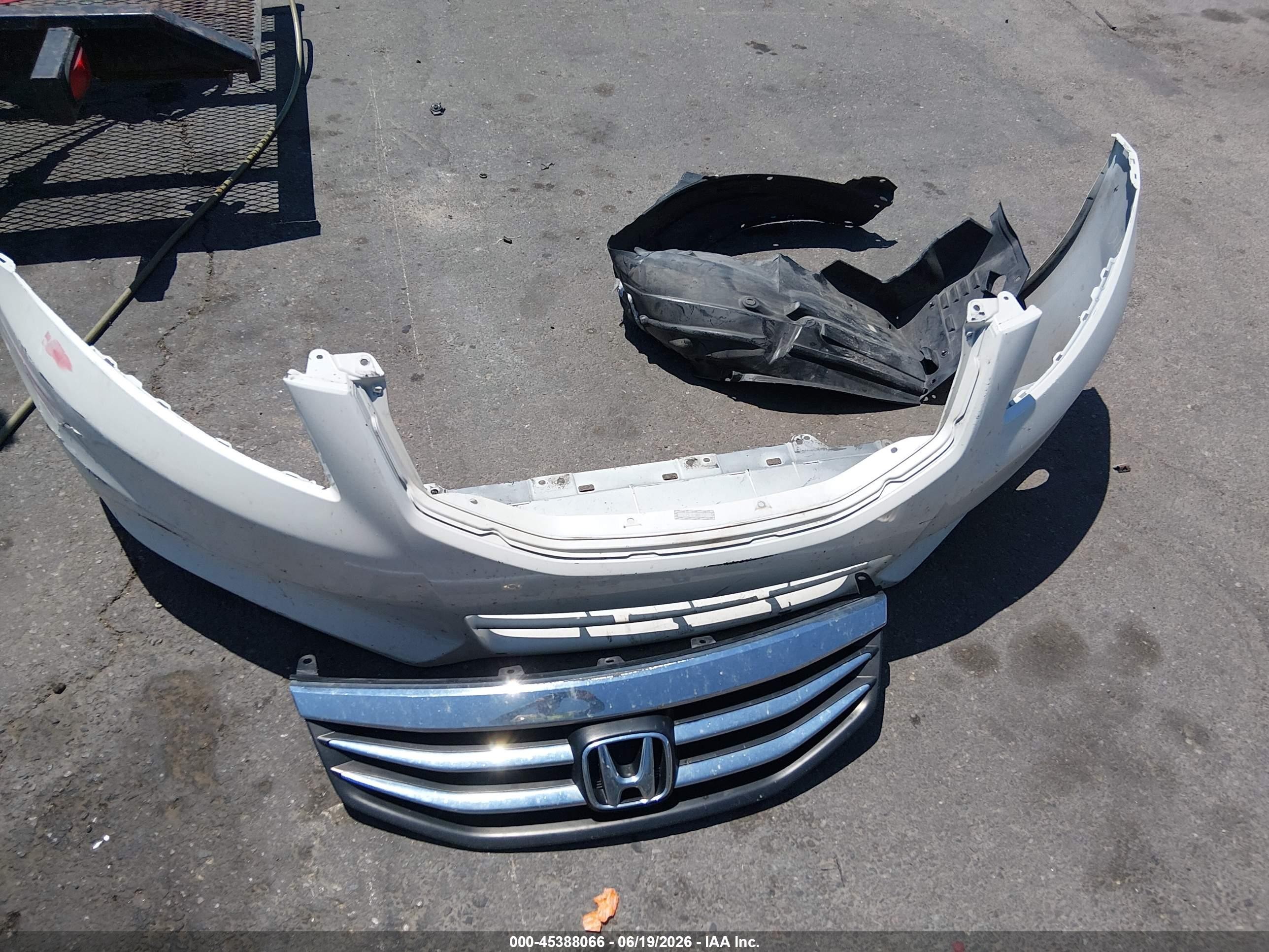 2011 Honda Accord 3.5 Ex-l White vin: 1HGCP3F8XBA001324