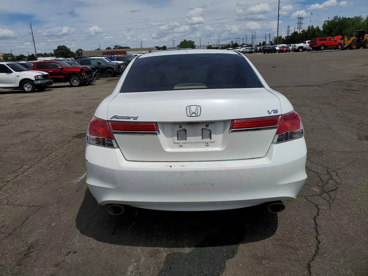 2011 Honda Accord Exl White vin: 1HGCP3F8XBA025669