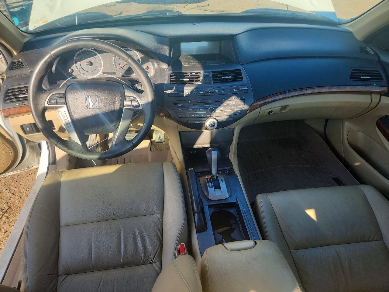 2012 Honda Accord Exl White vin: 1HGCP3F8XCA001650