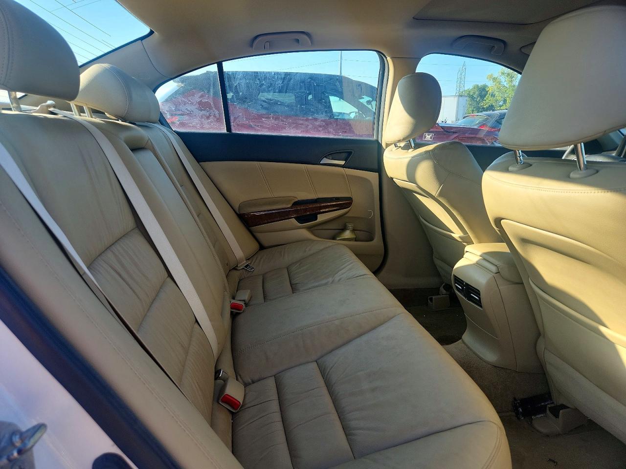 2012 Honda Accord Exl White vin: 1HGCP3F8XCA001650