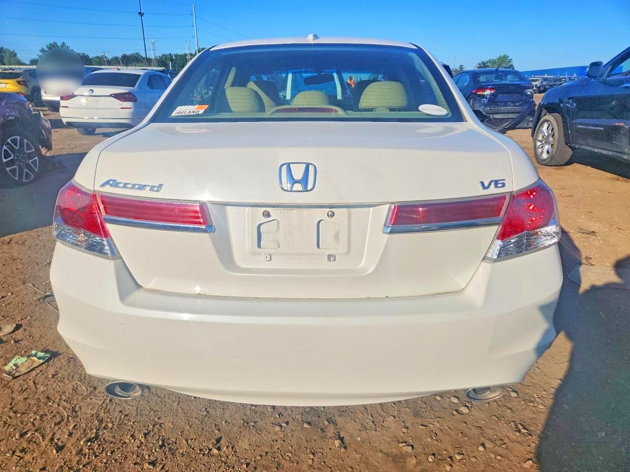 2012 Honda Accord Exl White vin: 1HGCP3F8XCA001650