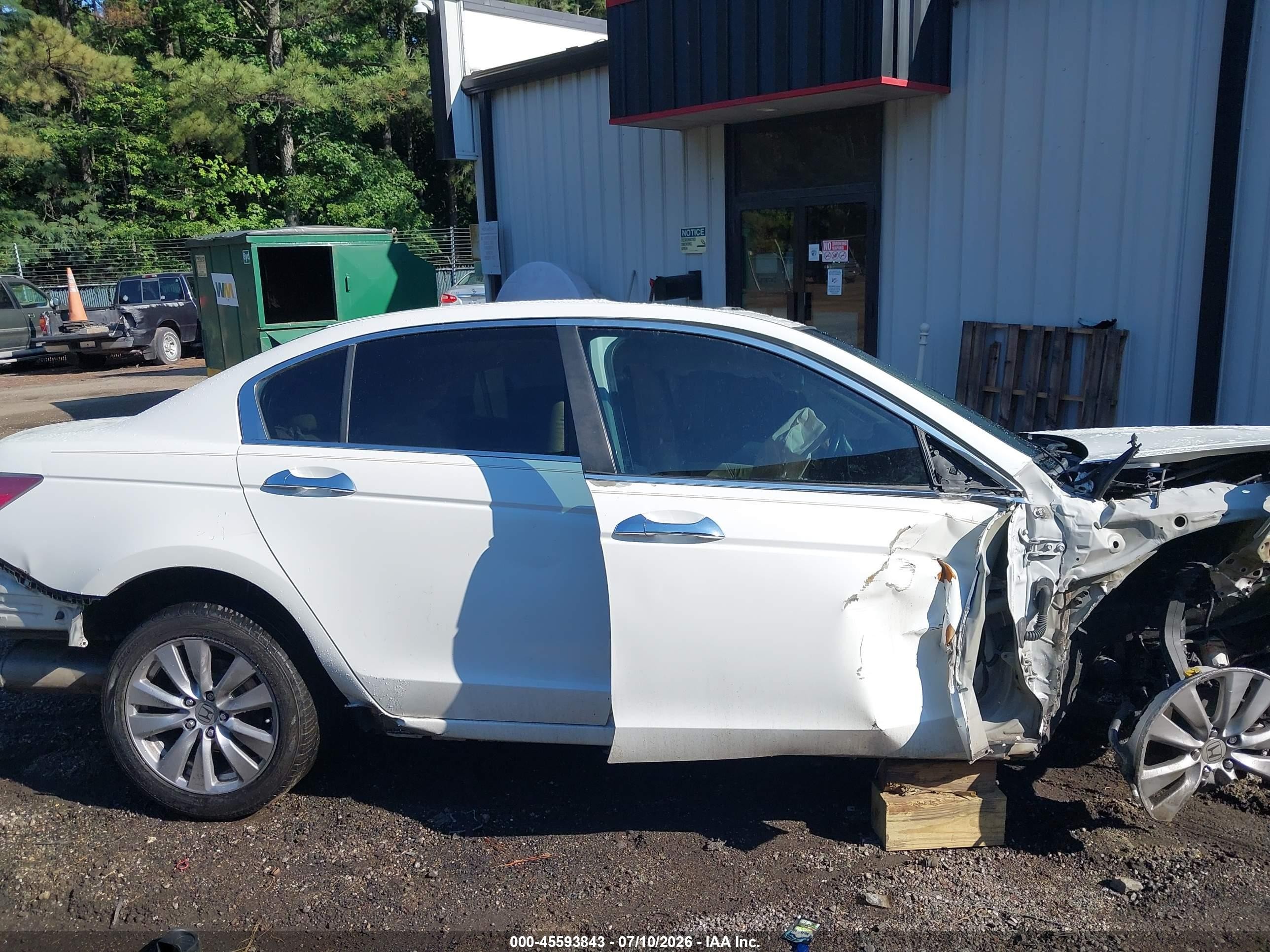 2012 Honda Accord 3.5 Ex-l White vin: 1HGCP3F8XCA013622
