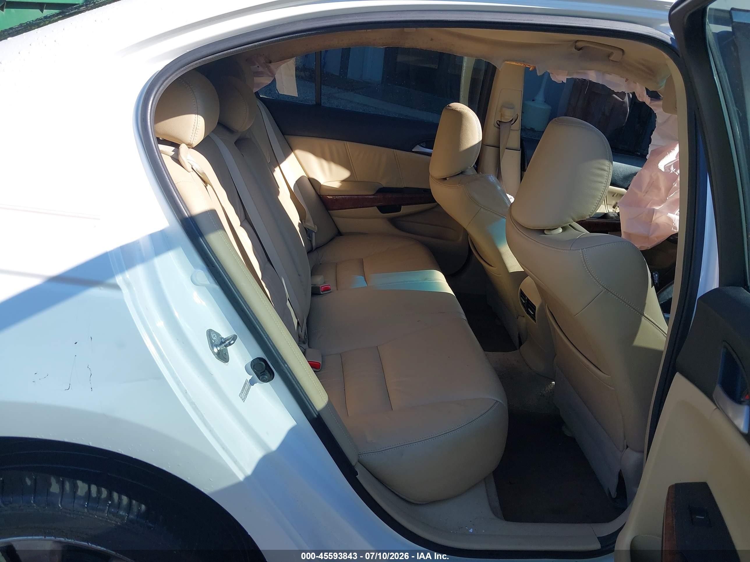 2012 Honda Accord 3.5 Ex-l White vin: 1HGCP3F8XCA013622