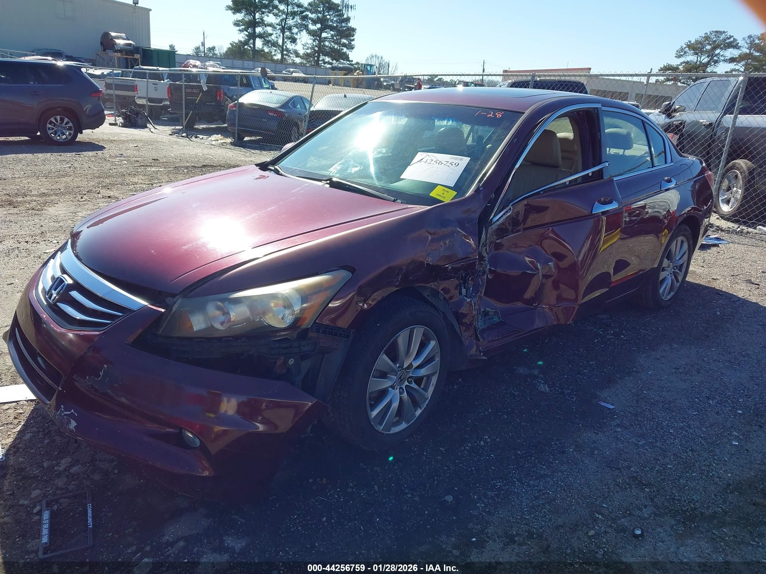 2012 Honda Accord Sdn 3.5 Ex-l/ex-l Burgundy vin: 1HGCP3F8XCA014477