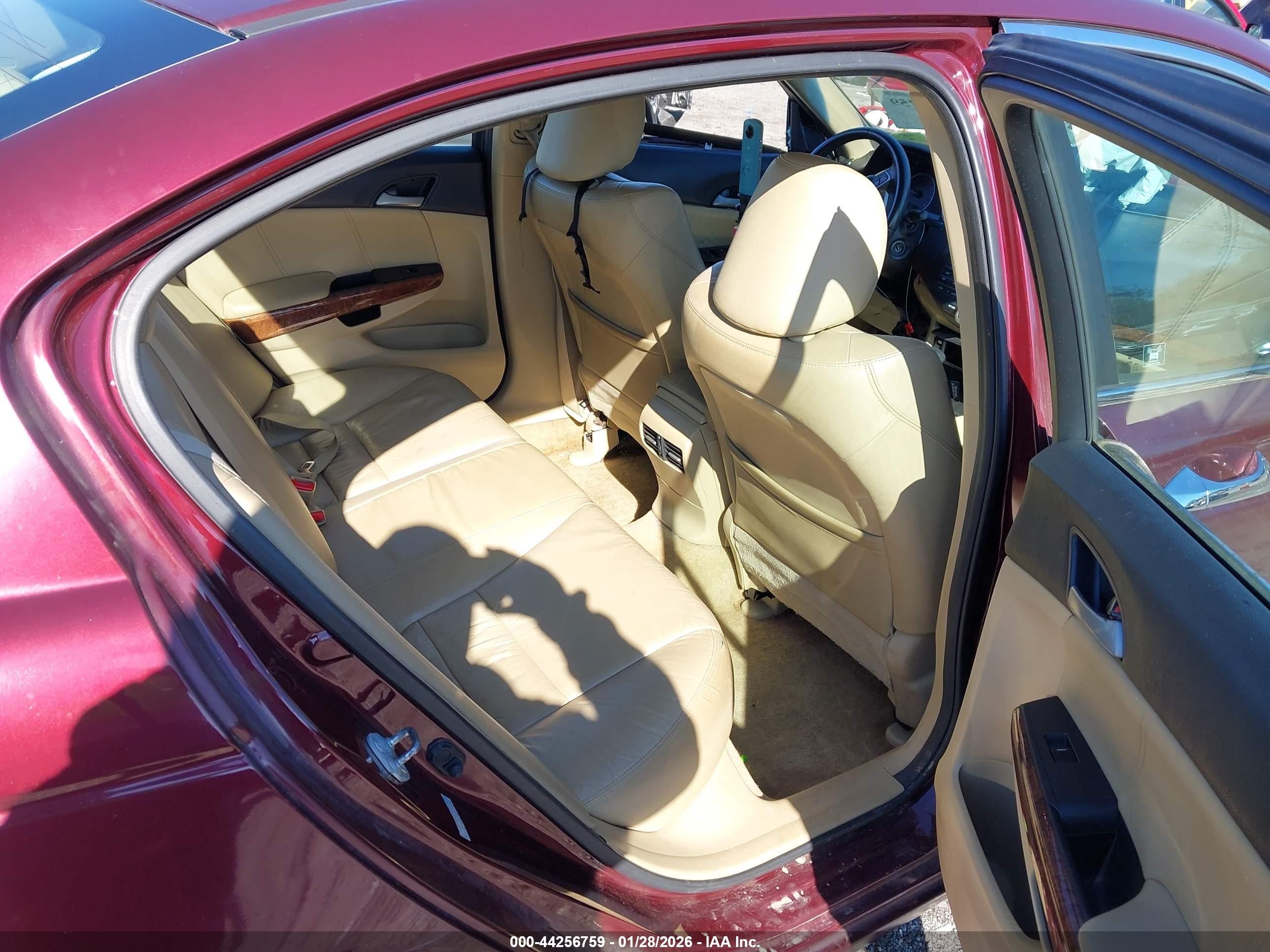 2012 Honda Accord Sdn 3.5 Ex-l/ex-l Burgundy vin: 1HGCP3F8XCA014477