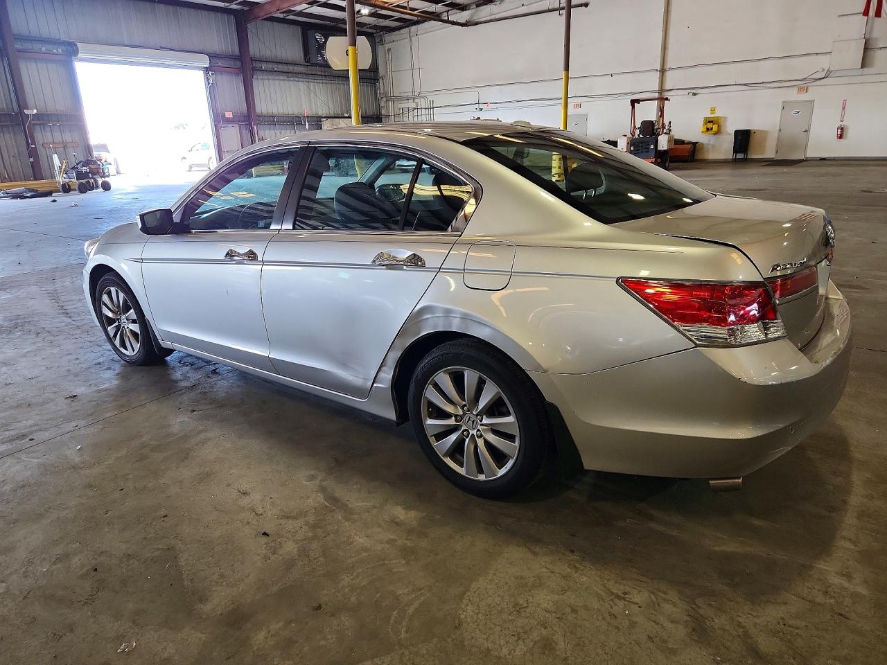 2012 Honda Accord Exl Silver vin: 1HGCP3F8XCA017590
