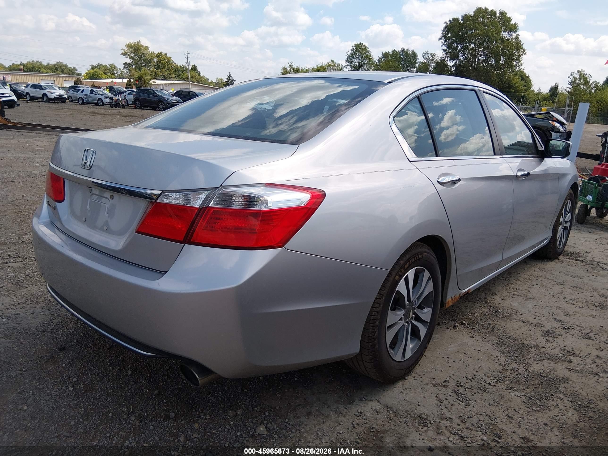 2013 Honda Accord Lx Silver vin: 1HGCR2E31DA053437