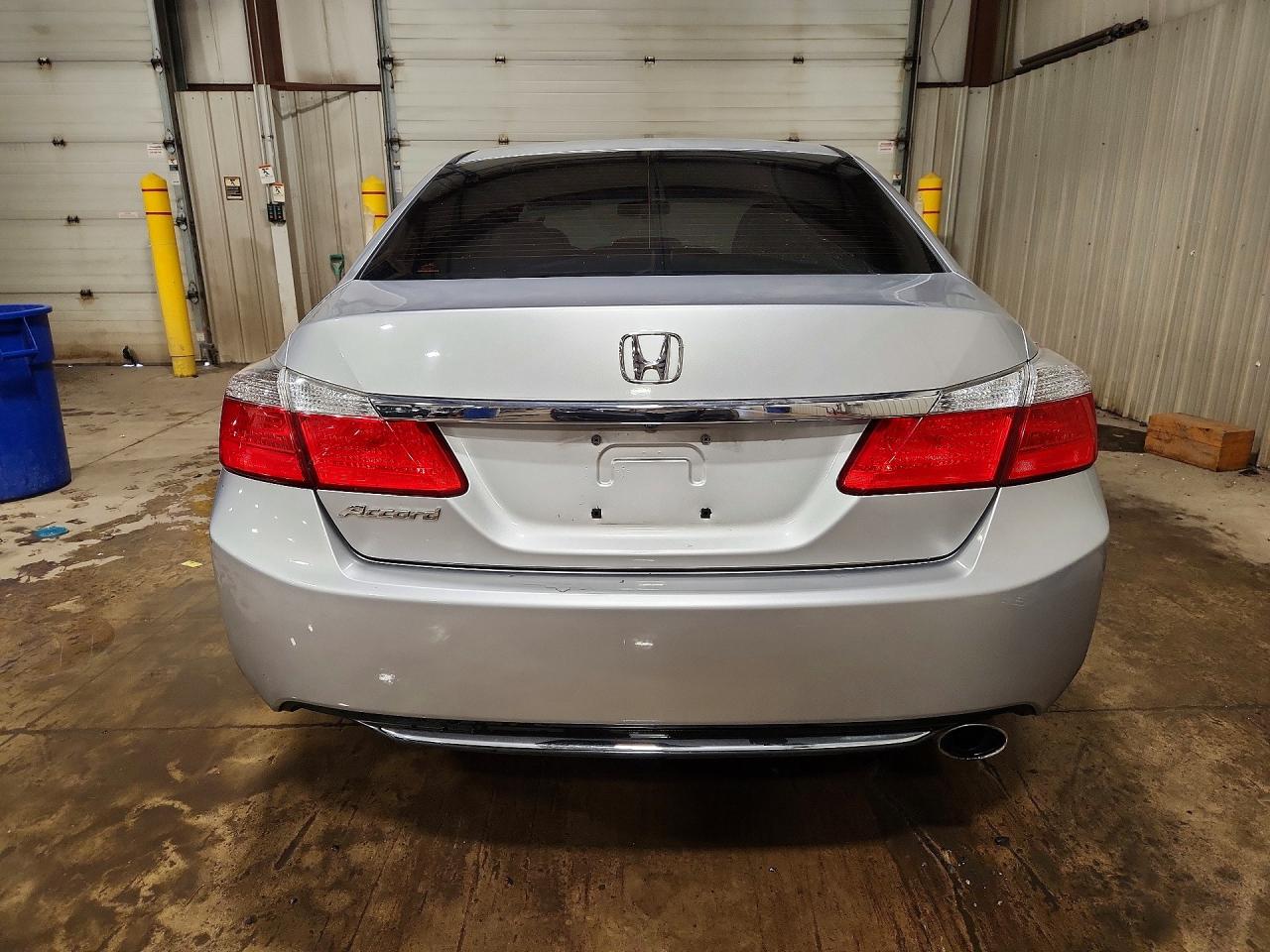 2013 Honda Accord Lx Silver vin: 1HGCR2E37DA053457