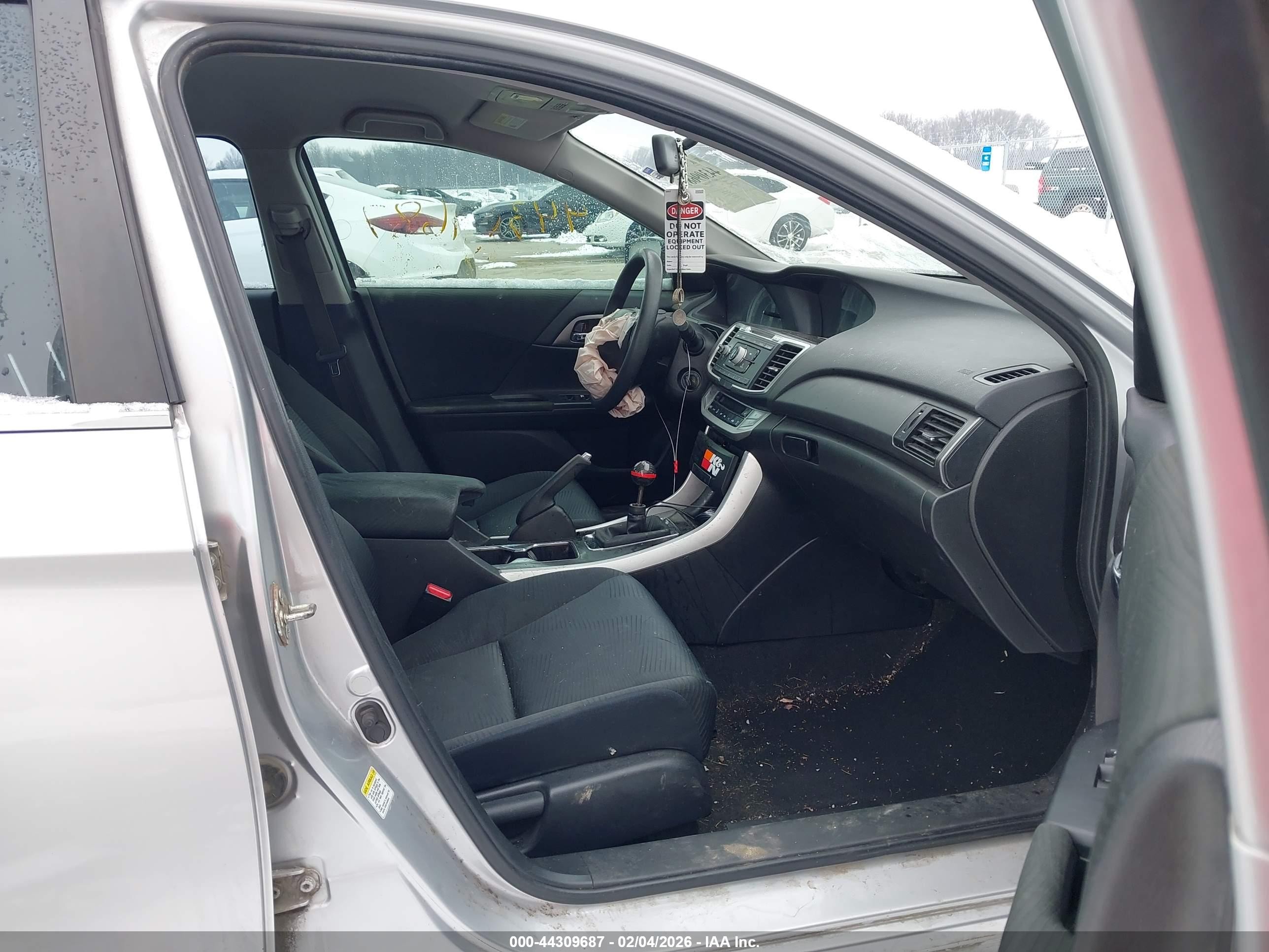 2014 Honda Accord Lx Серебряный vin: 1HGCR2E38EA157358