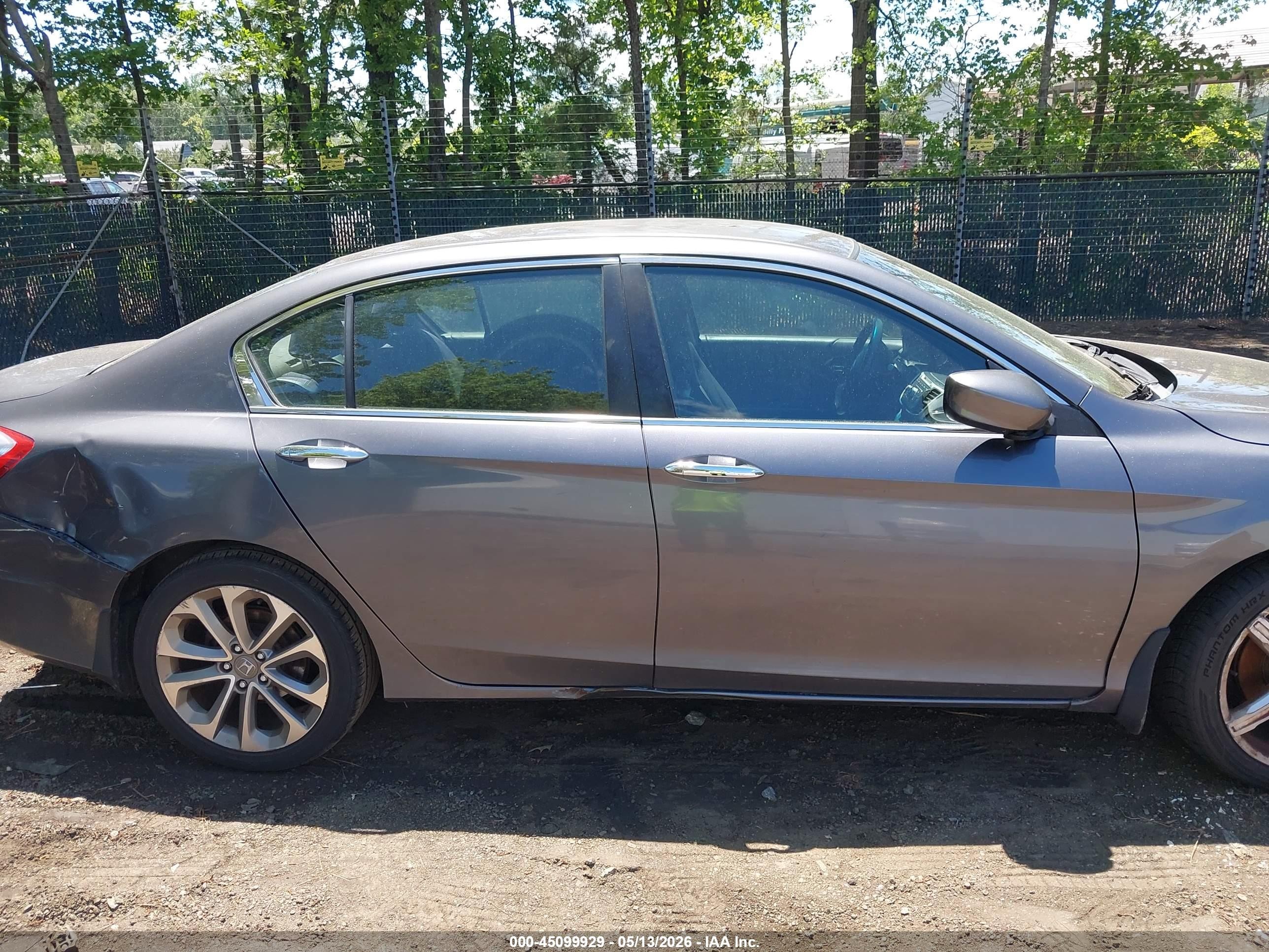 2013 Honda Accord Sport Gray vin: 1HGCR2E50DA076953