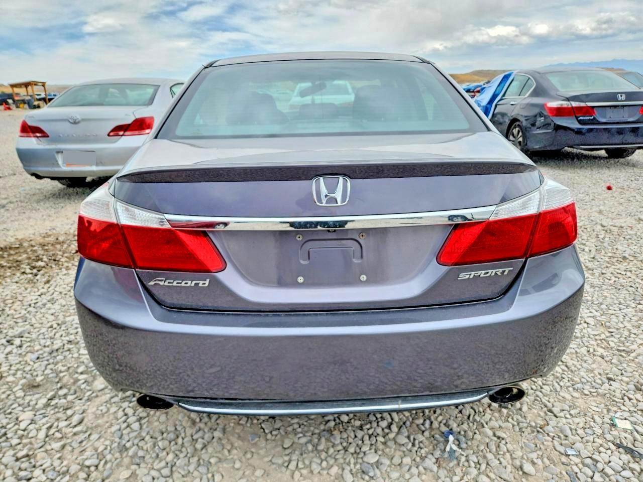 2015 Honda Accord Sport Серый vin: 1HGCR2E51FA096552