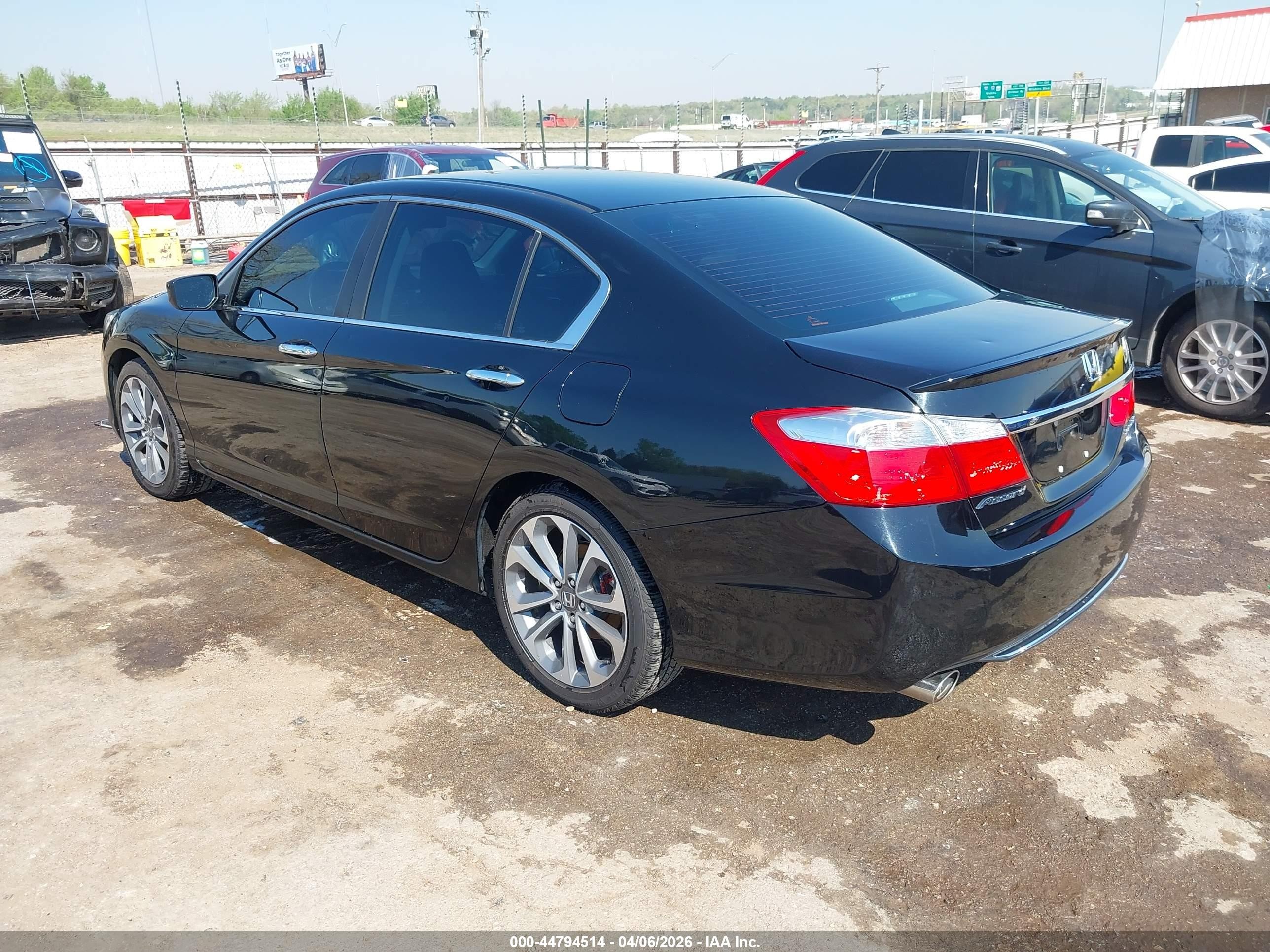 2015 Honda Accord Sport Black vin: 1HGCR2E5XFA177159
