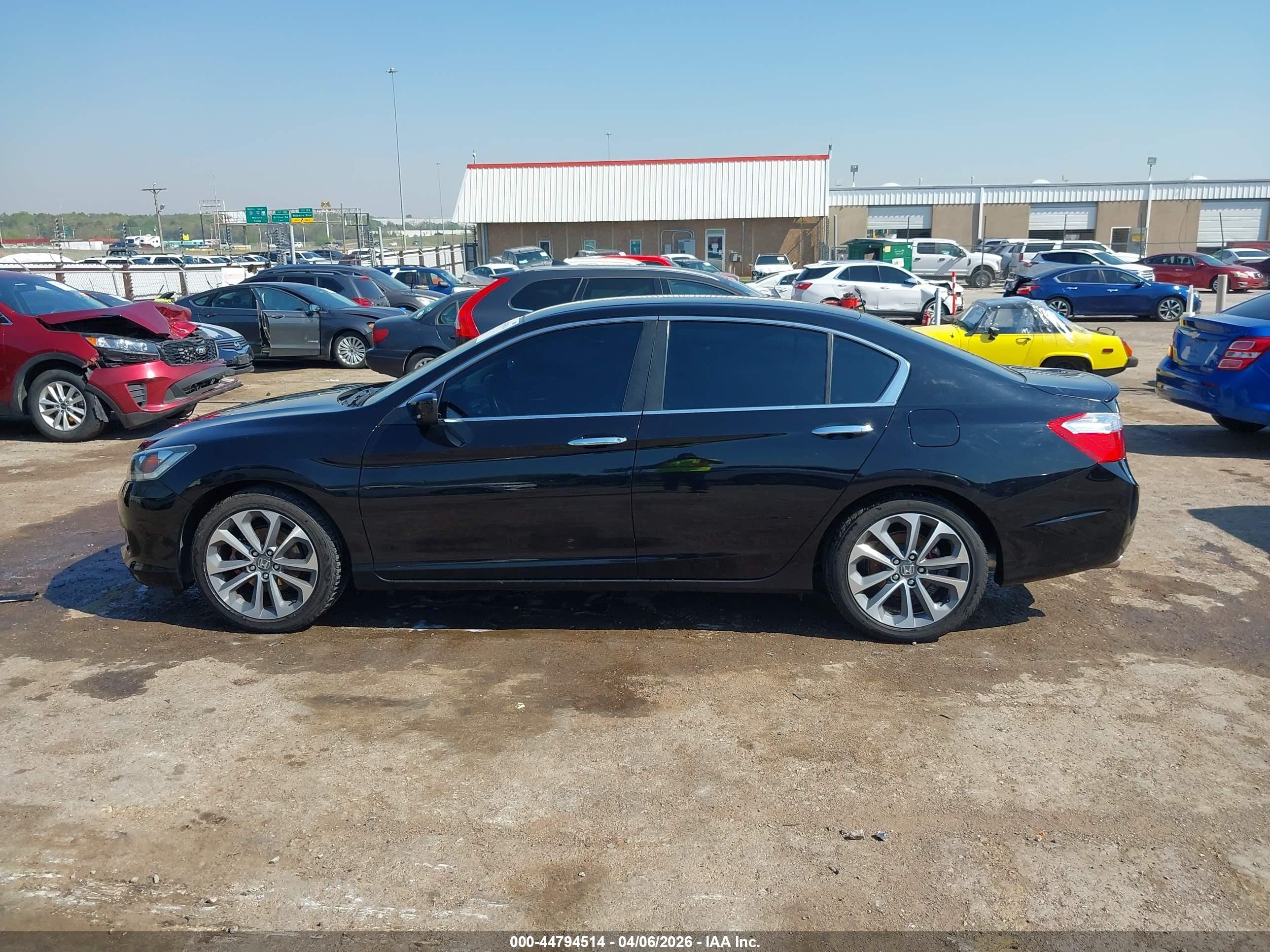 2015 Honda Accord Sport Black vin: 1HGCR2E5XFA177159
