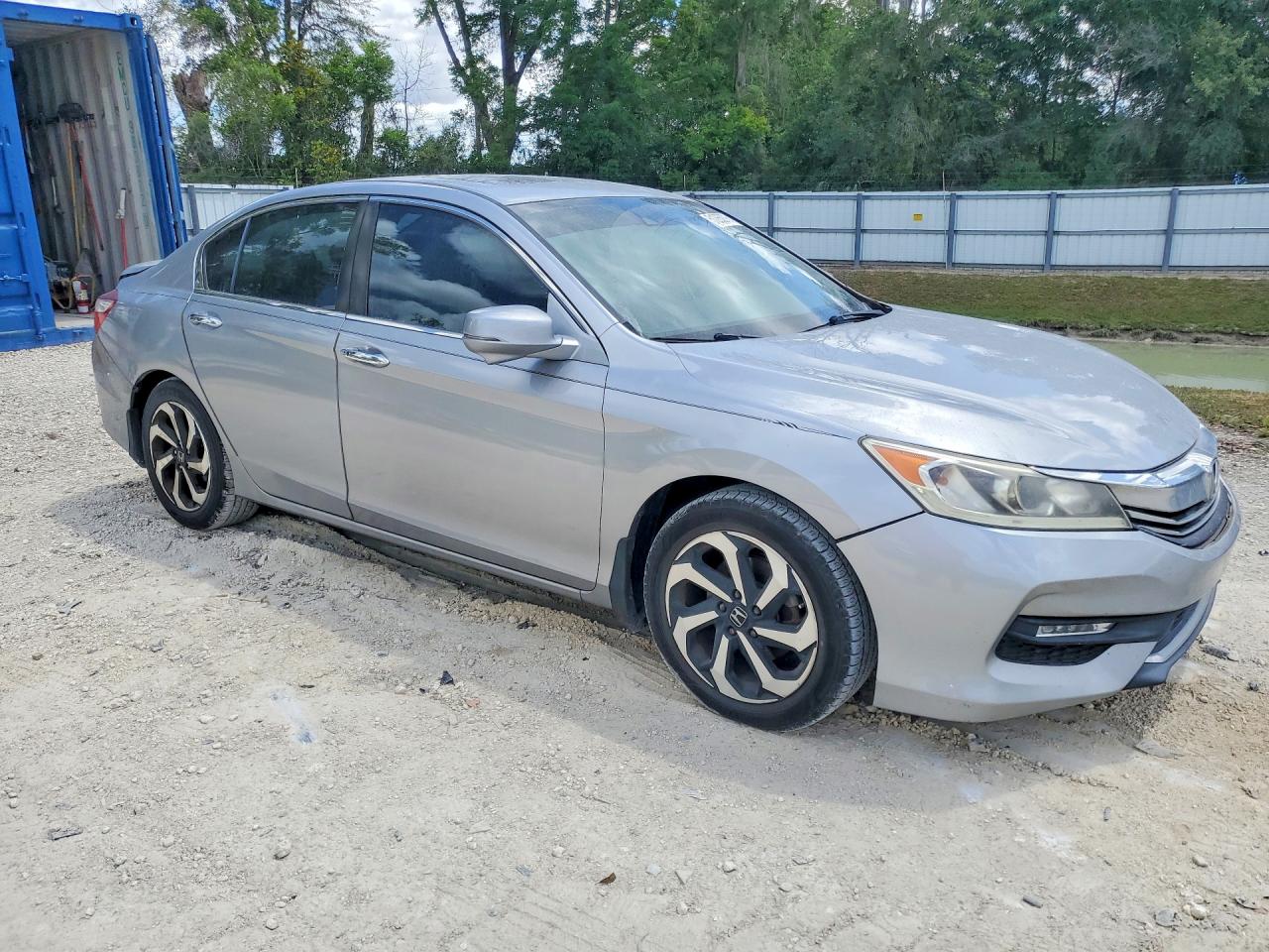 2016 Honda Accord Ex Silver vin: 1HGCR2F07GA053693