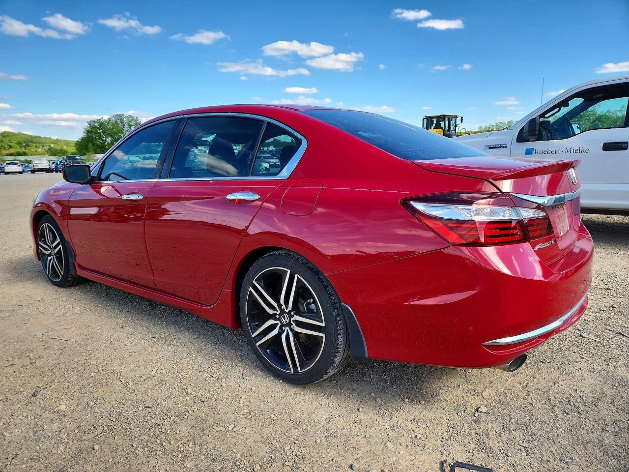 2017 Honda Accord Sport Special Edition Red vin: 1HGCR2F11HA256489