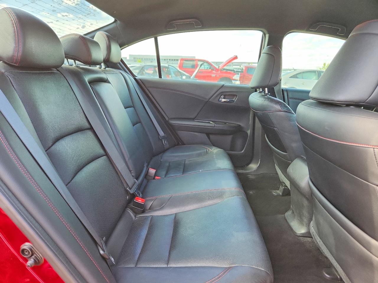 2017 Honda Accord Sport Special Edition Red vin: 1HGCR2F11HA256489