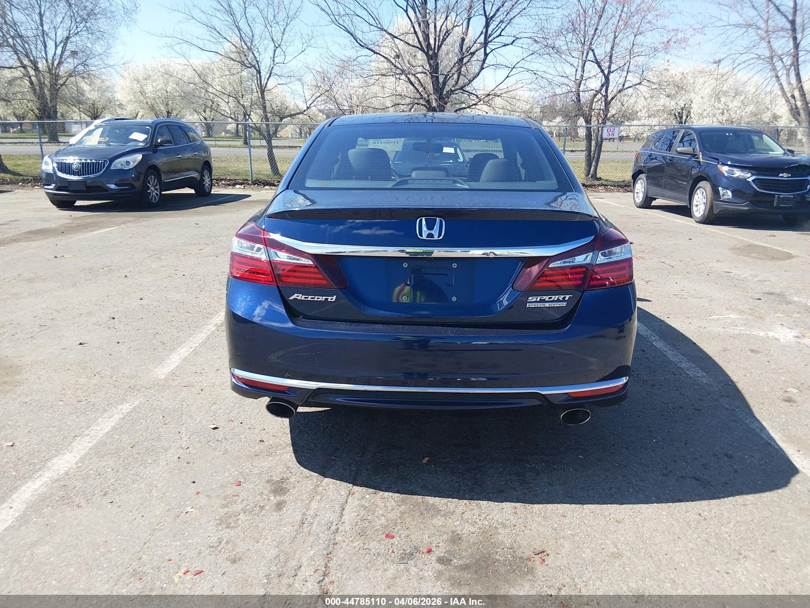 2017 Honda Accord Sport Se Blue vin: 1HGCR2F12HA288240