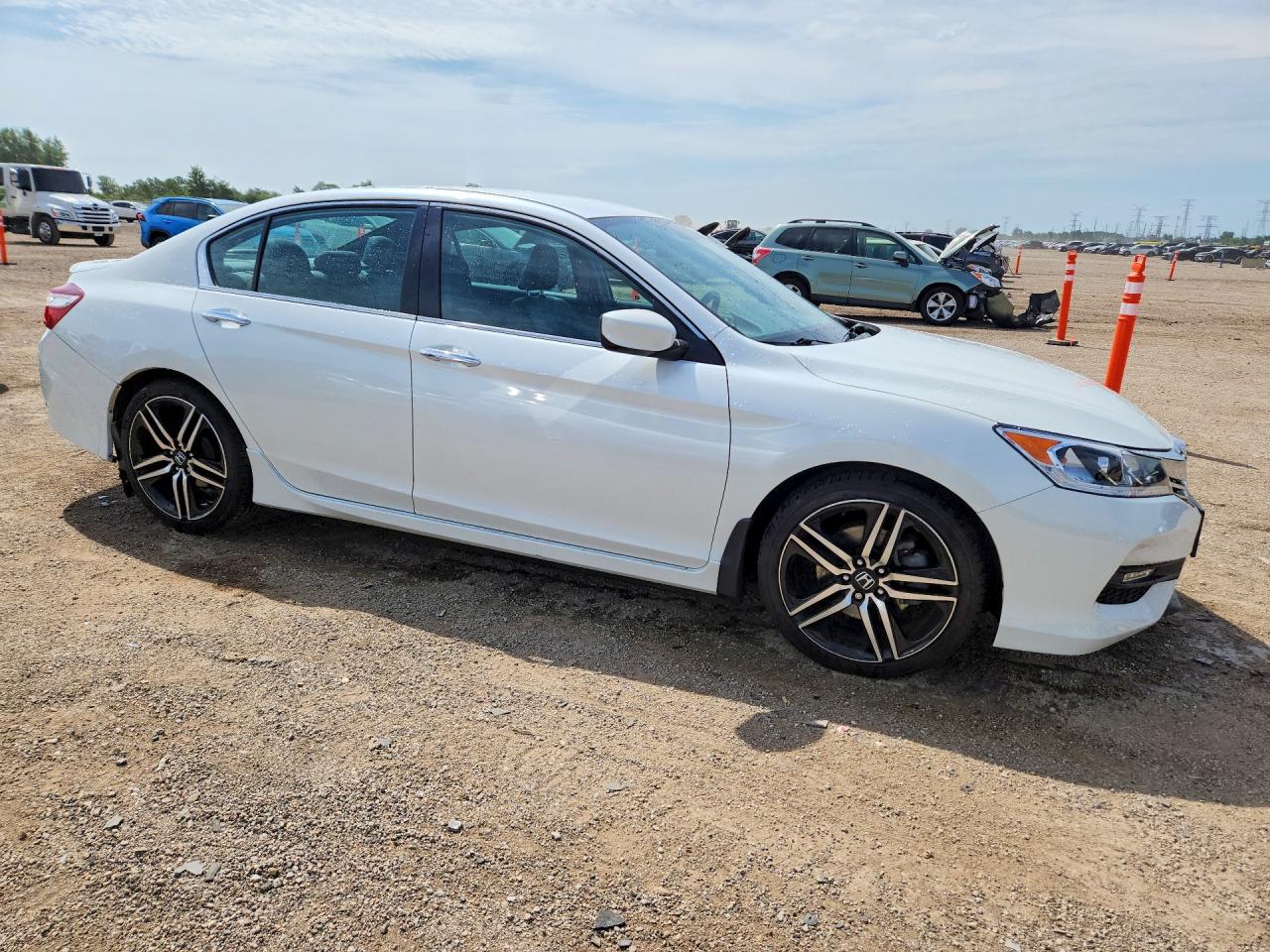 2017 Honda Accord Sport Special Edition White vin: 1HGCR2F13HA119960