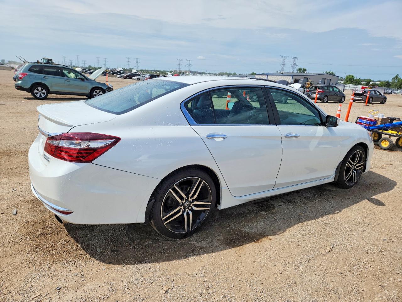 2017 Honda Accord Sport Special Edition White vin: 1HGCR2F13HA119960
