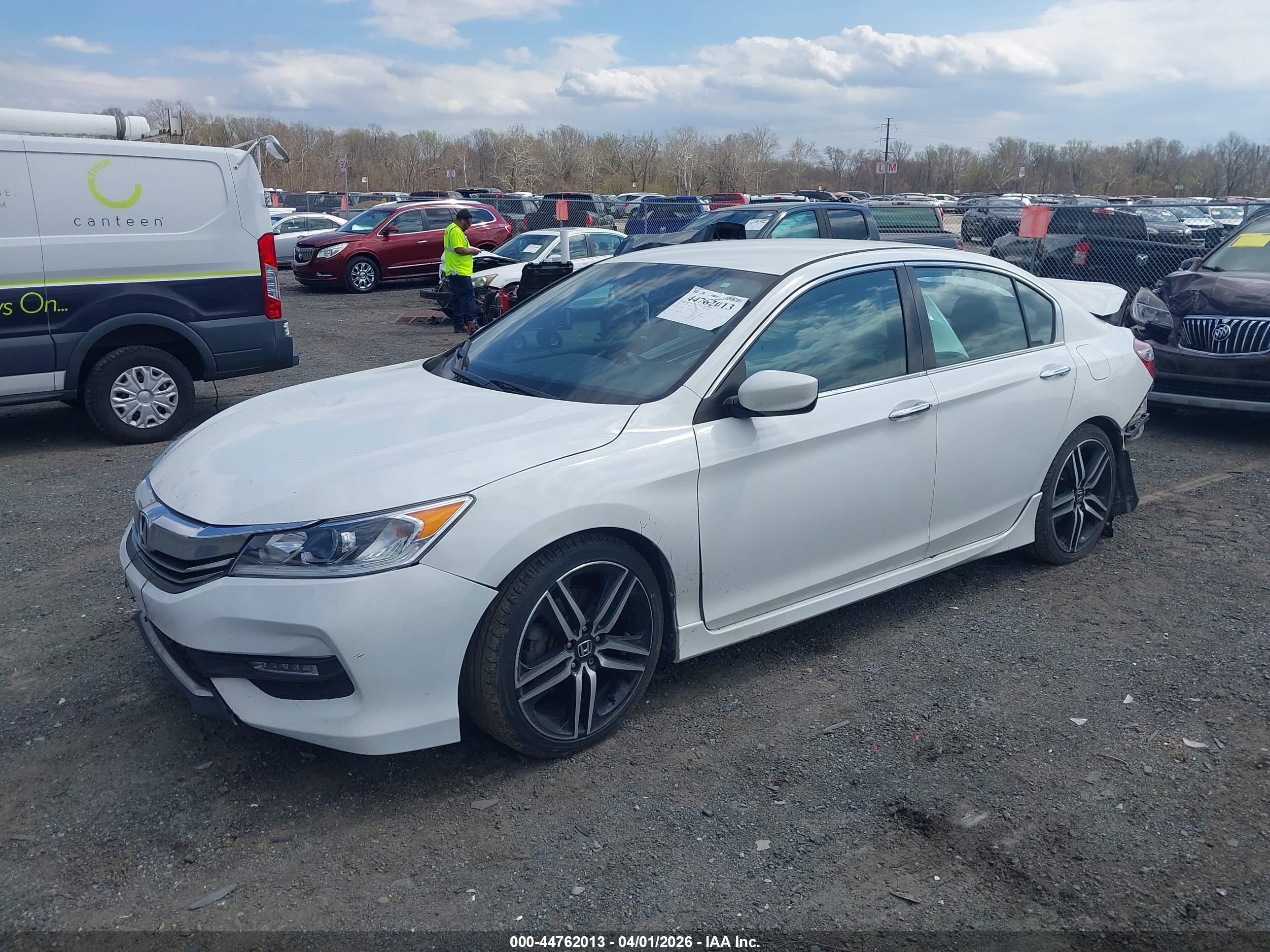 2017 Honda Accord Sport Se White vin: 1HGCR2F18HA084316