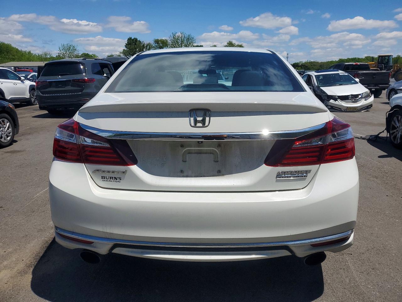2017 Honda Accord Sport Special Edition Белый vin: 1HGCR2F19HA059960