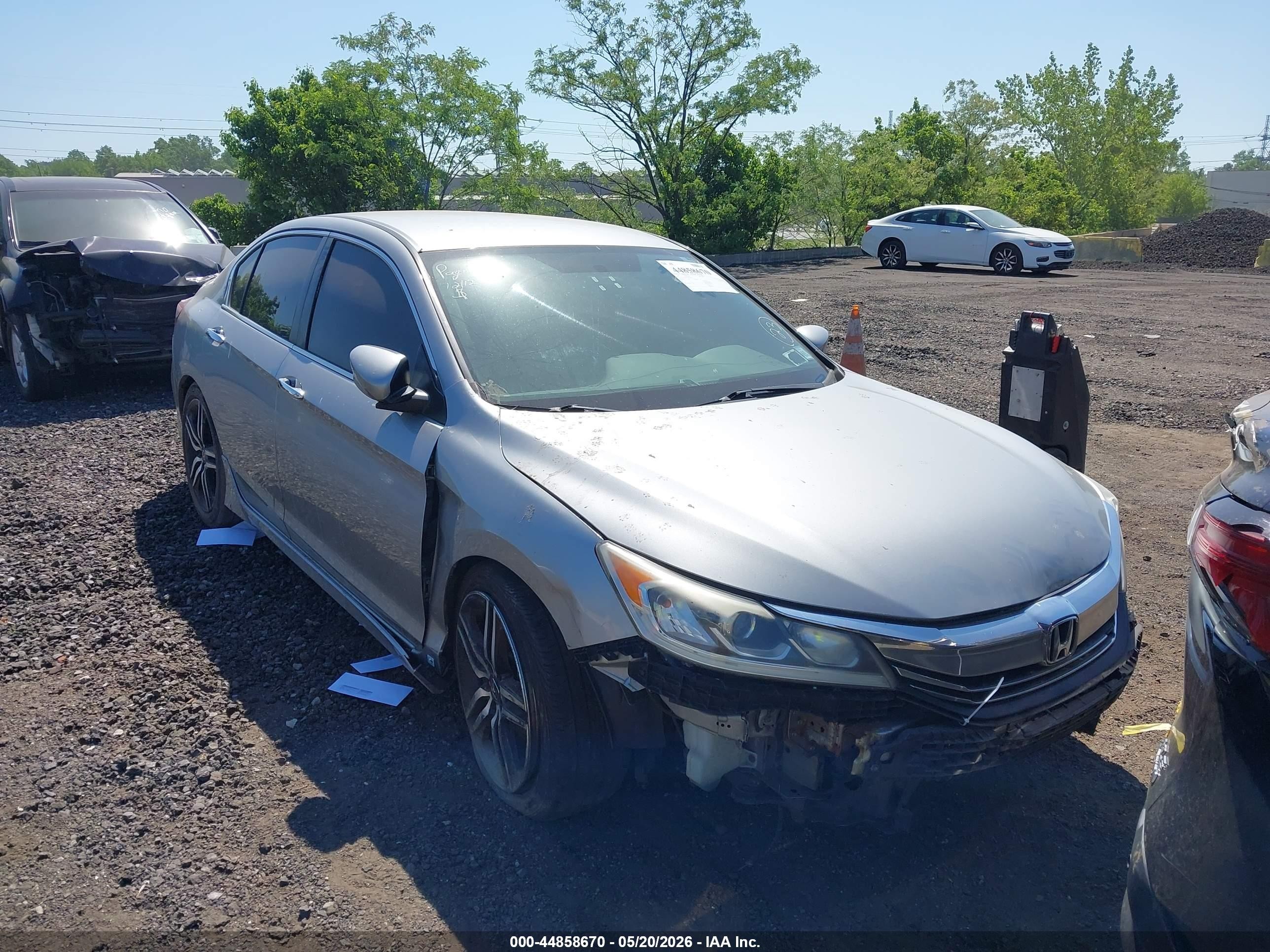 2017 Honda Accord Sport Se Silver vin: 1HGCR2F1XHA147836