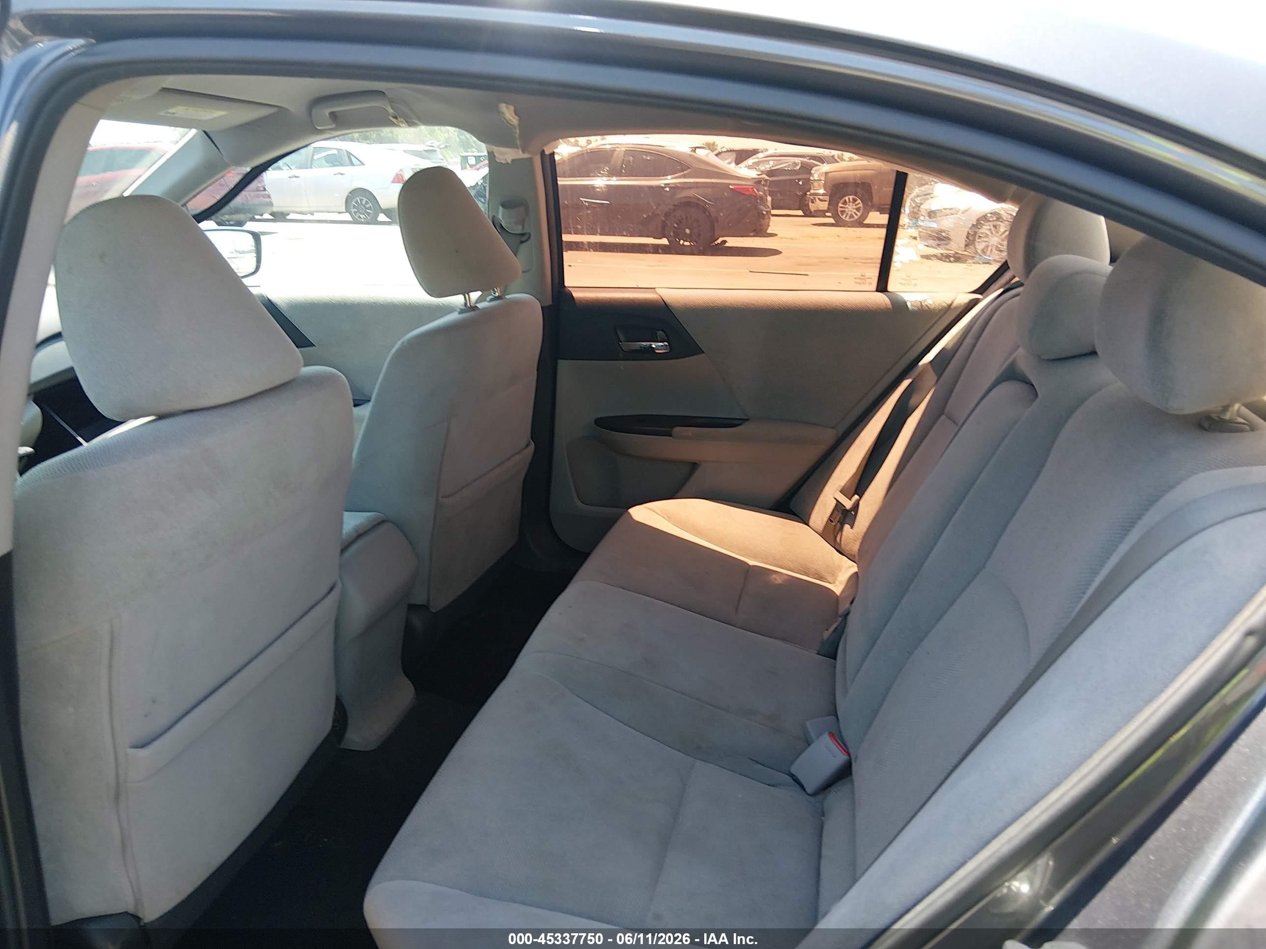 2013 Honda Accord Lx Gray vin: 1HGCR2F30DA003580