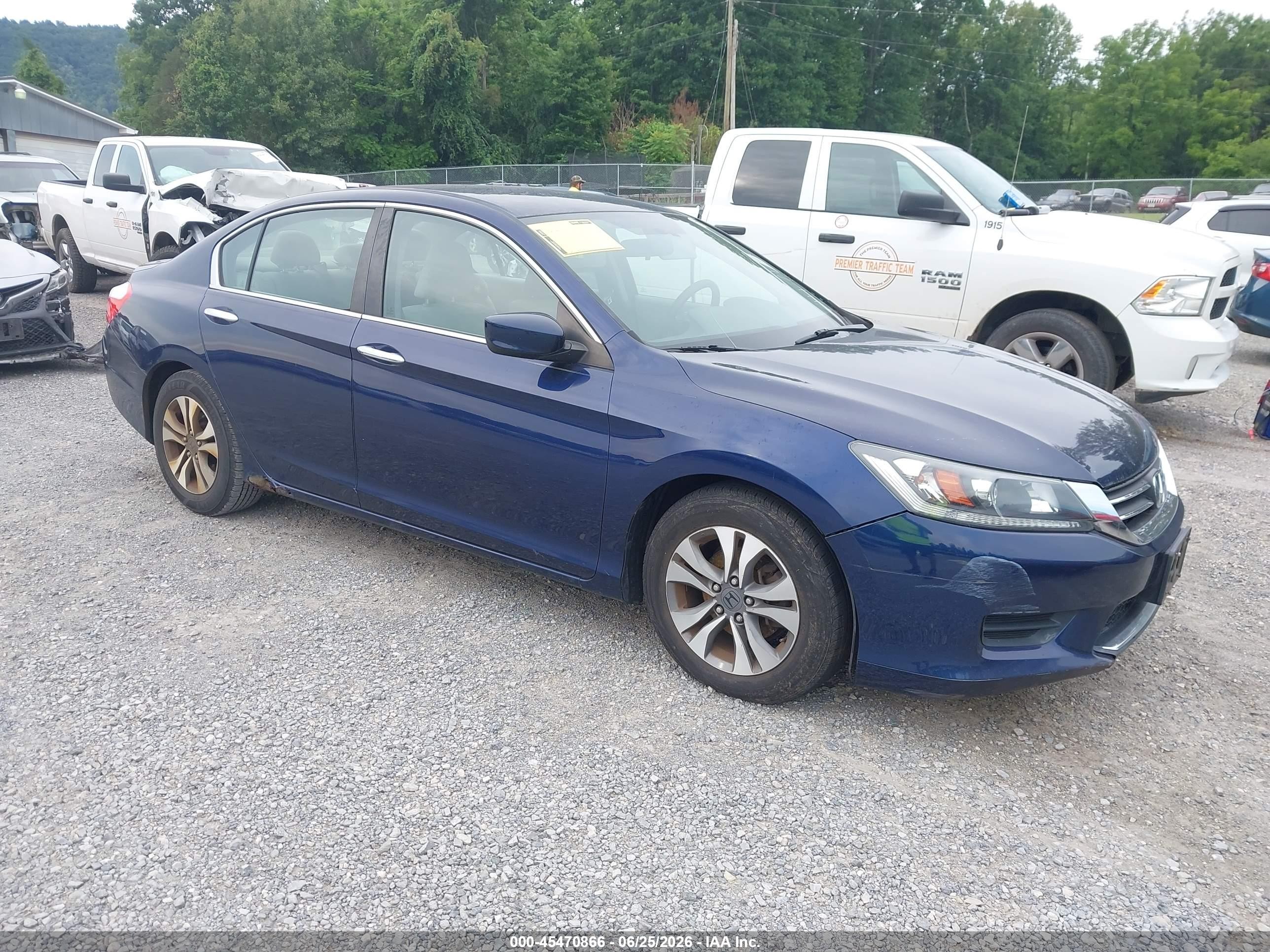 2013 Honda Accord Lx Blue vin: 1HGCR2F30DA028866