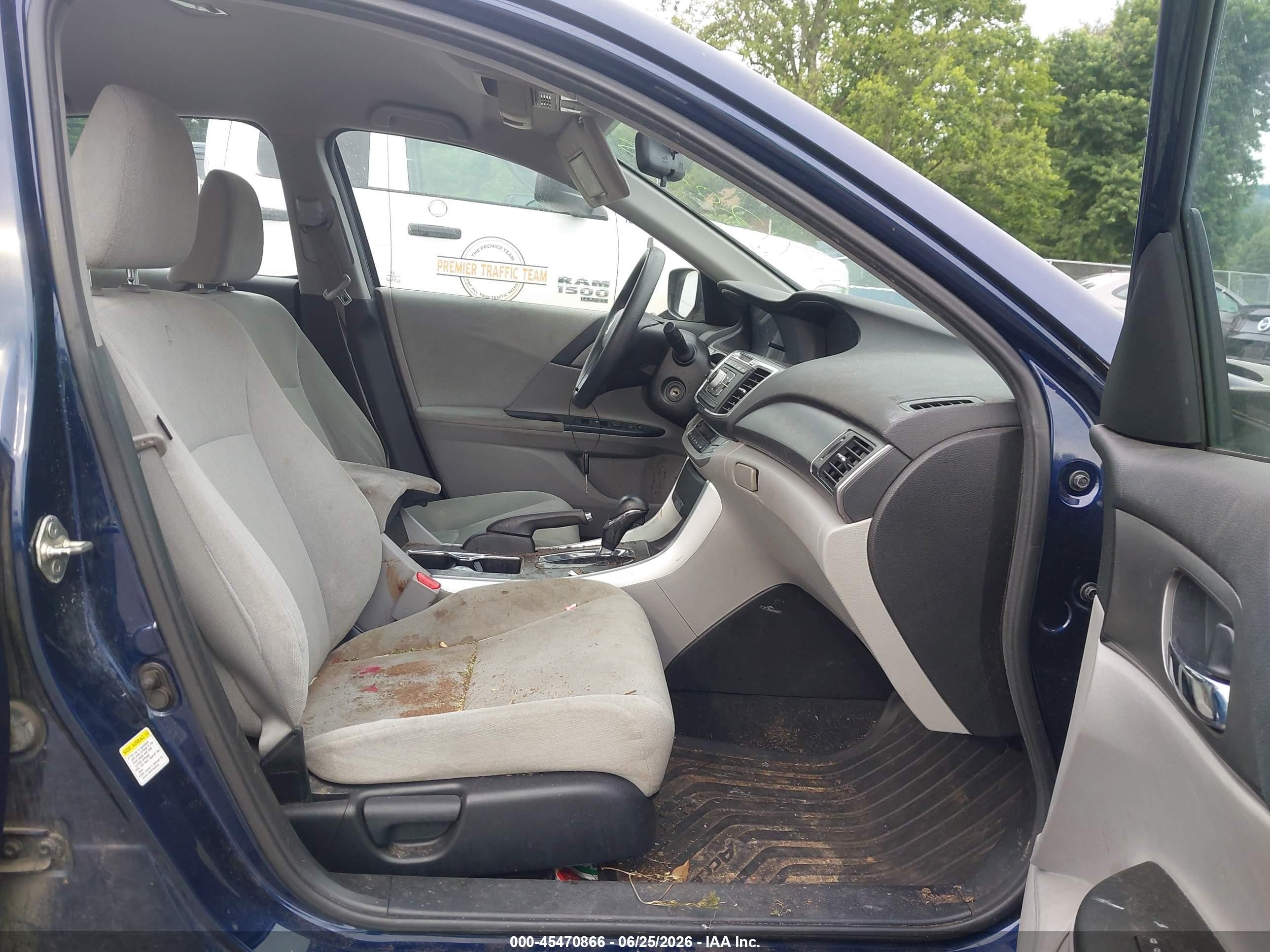 2013 Honda Accord Lx Blue vin: 1HGCR2F30DA028866