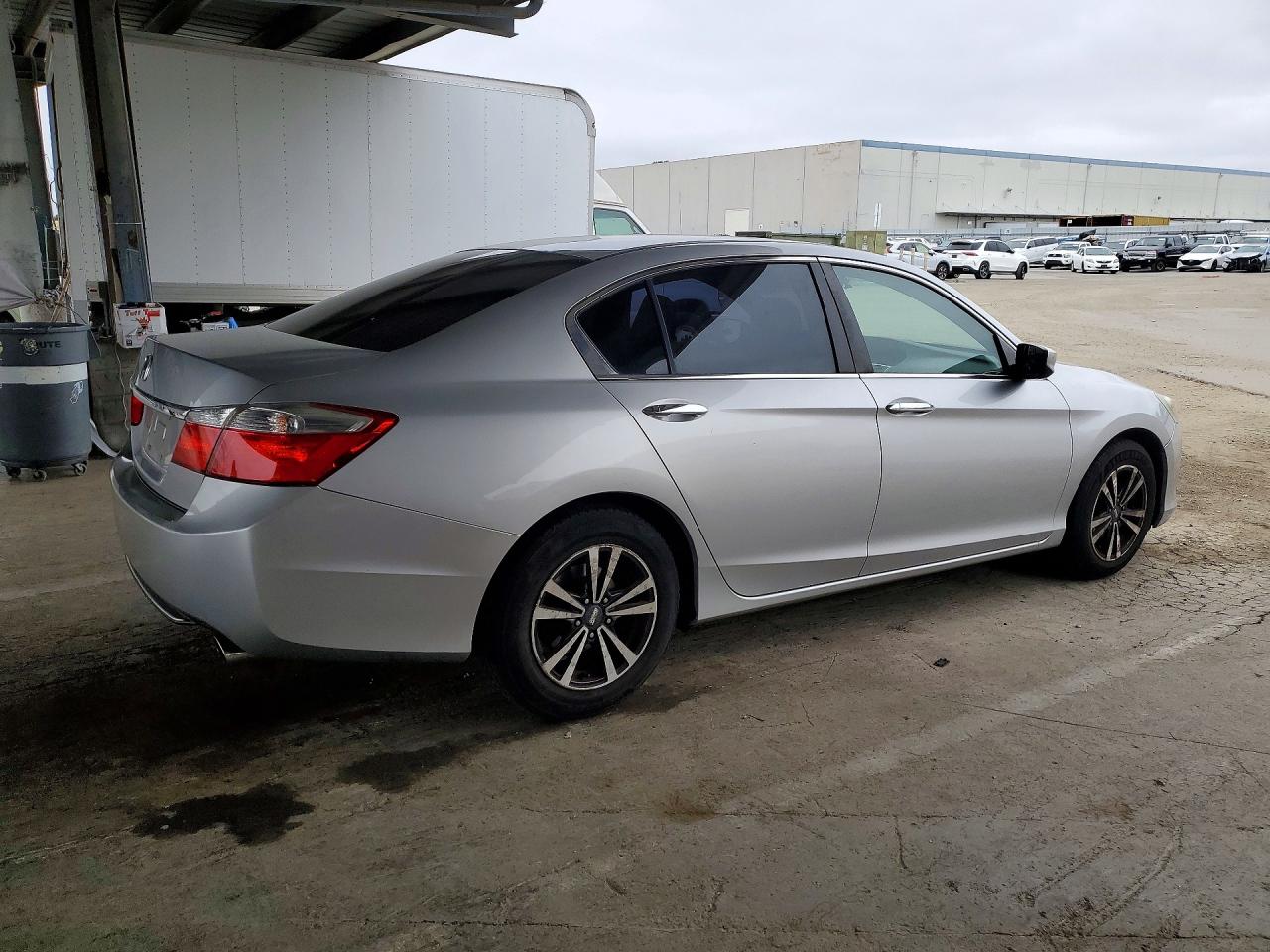 2013 Honda Accord Lx Silver vin: 1HGCR2F30DA029855