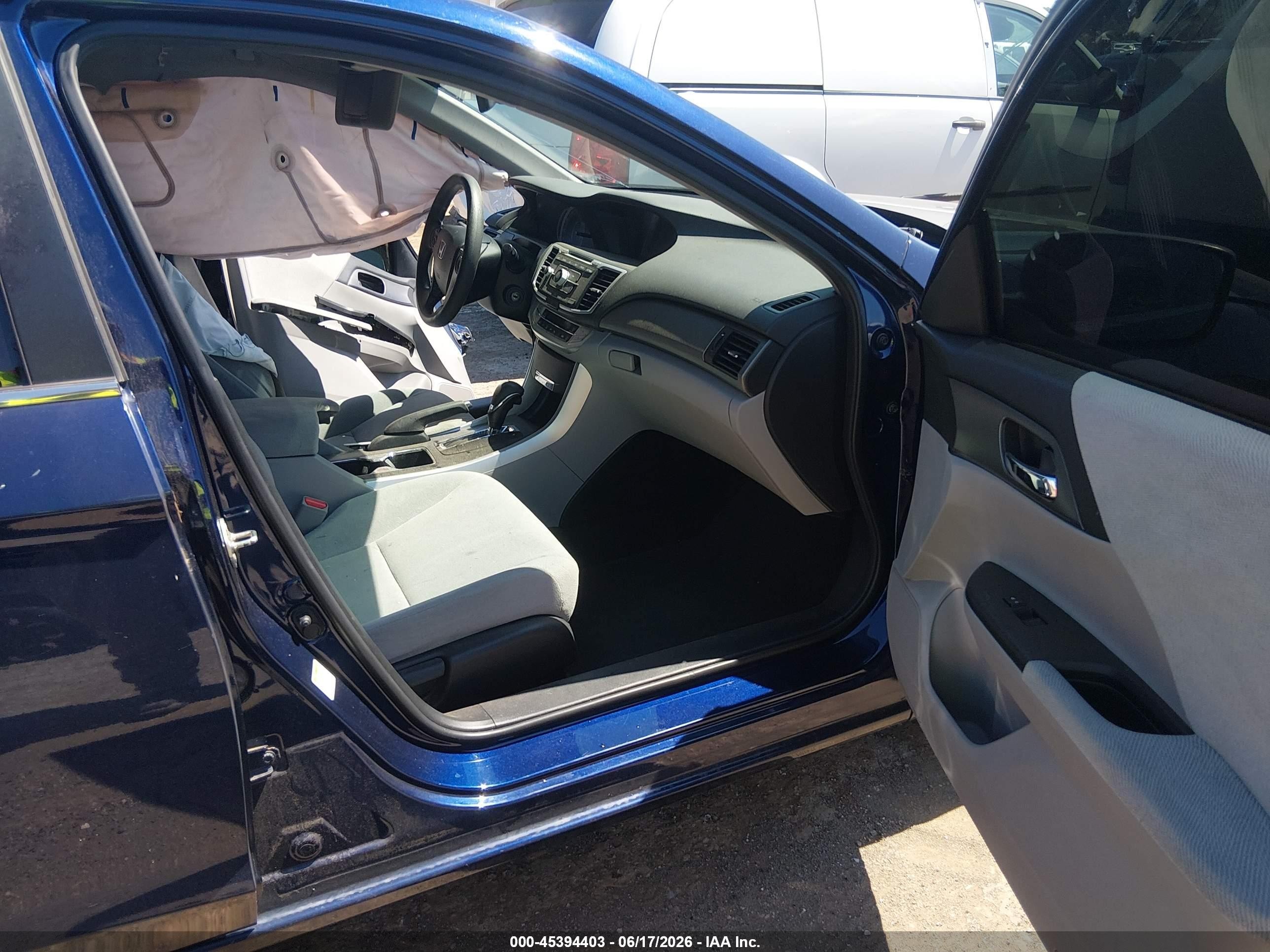 2013 Honda Accord Lx Blue vin: 1HGCR2F30DA035798
