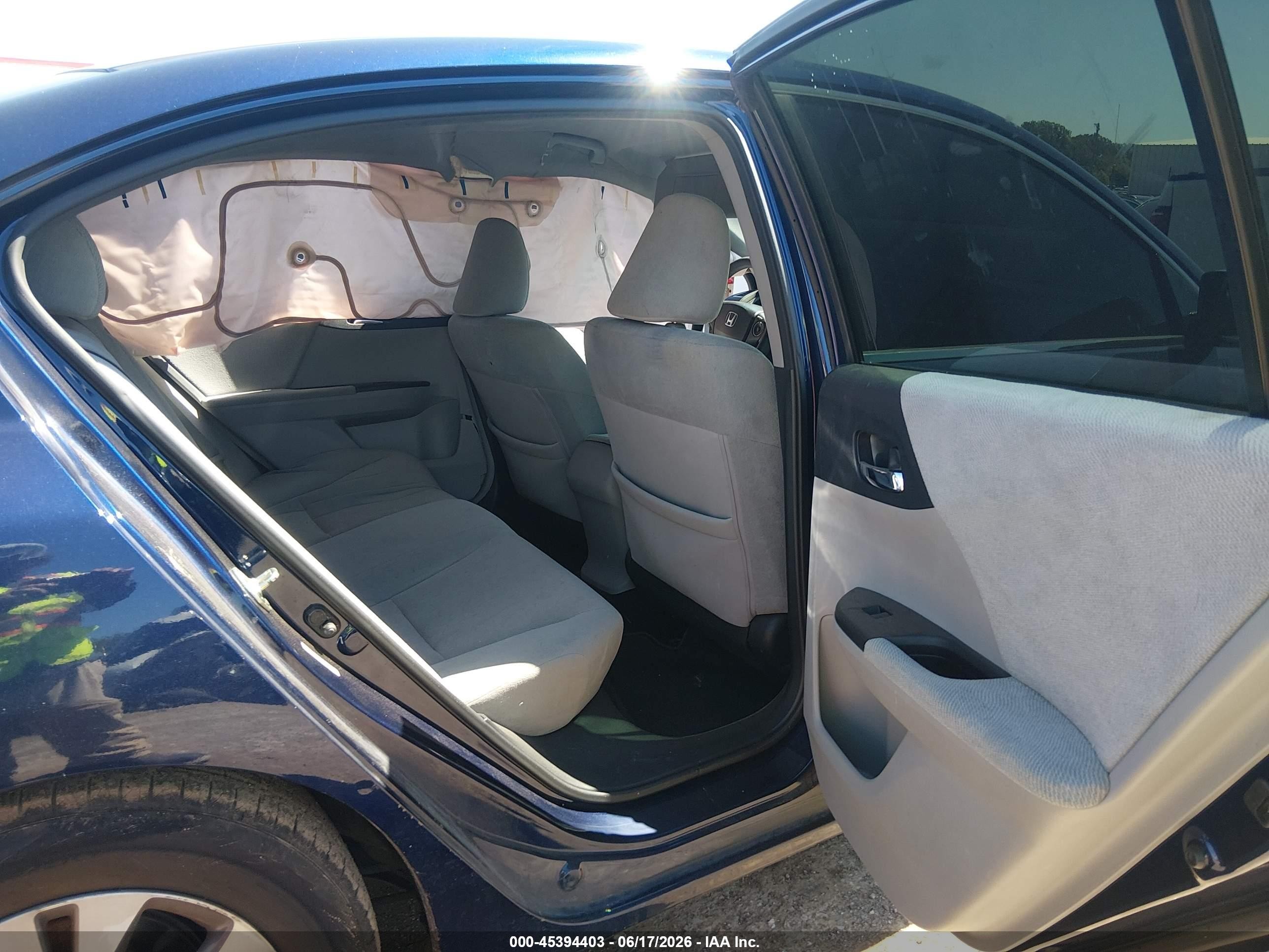 2013 Honda Accord Lx Blue vin: 1HGCR2F30DA035798