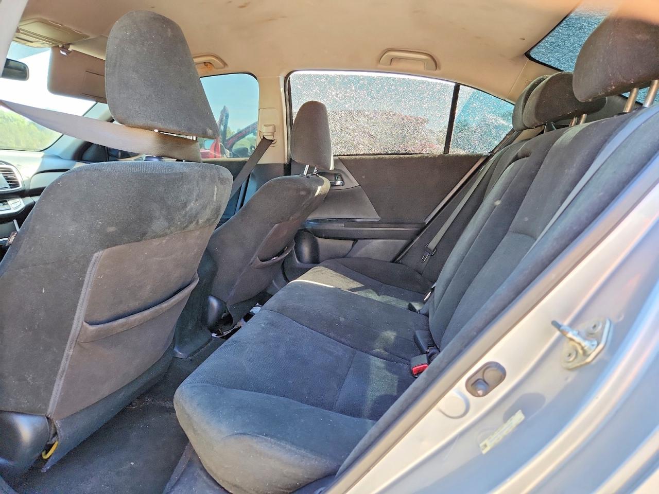 2013 Honda Accord Lx Silver vin: 1HGCR2F30DA042914