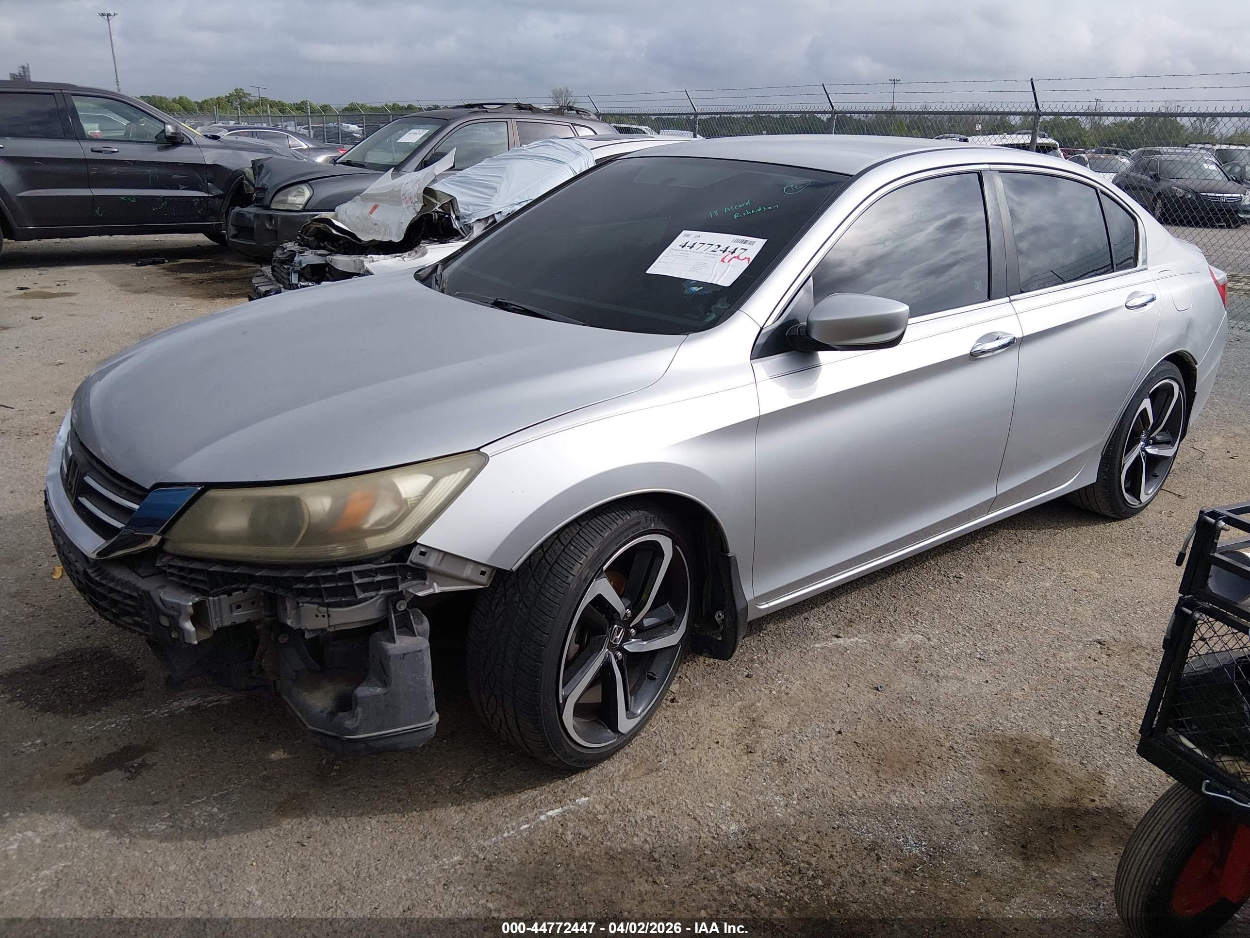 2013 Honda Accord Lx Silver vin: 1HGCR2F30DA055405