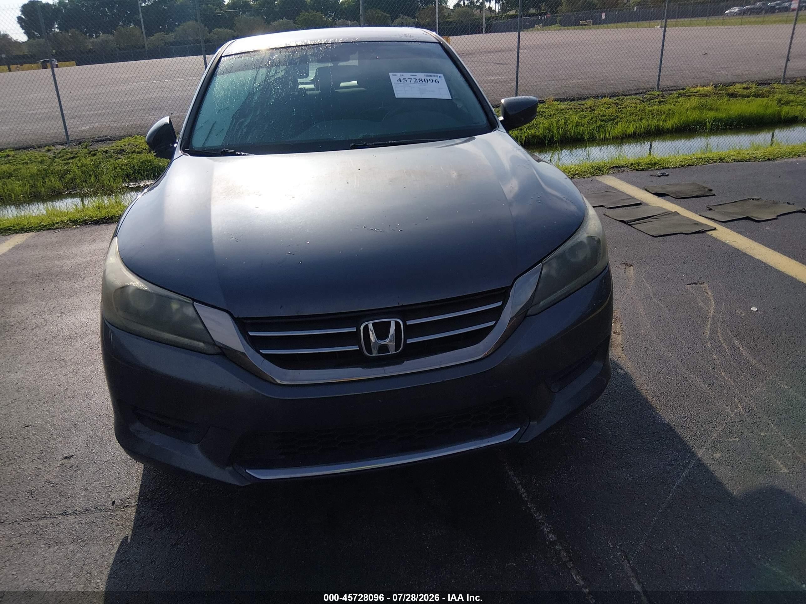 2013 Honda Accord Lx Gray vin: 1HGCR2F30DA055890
