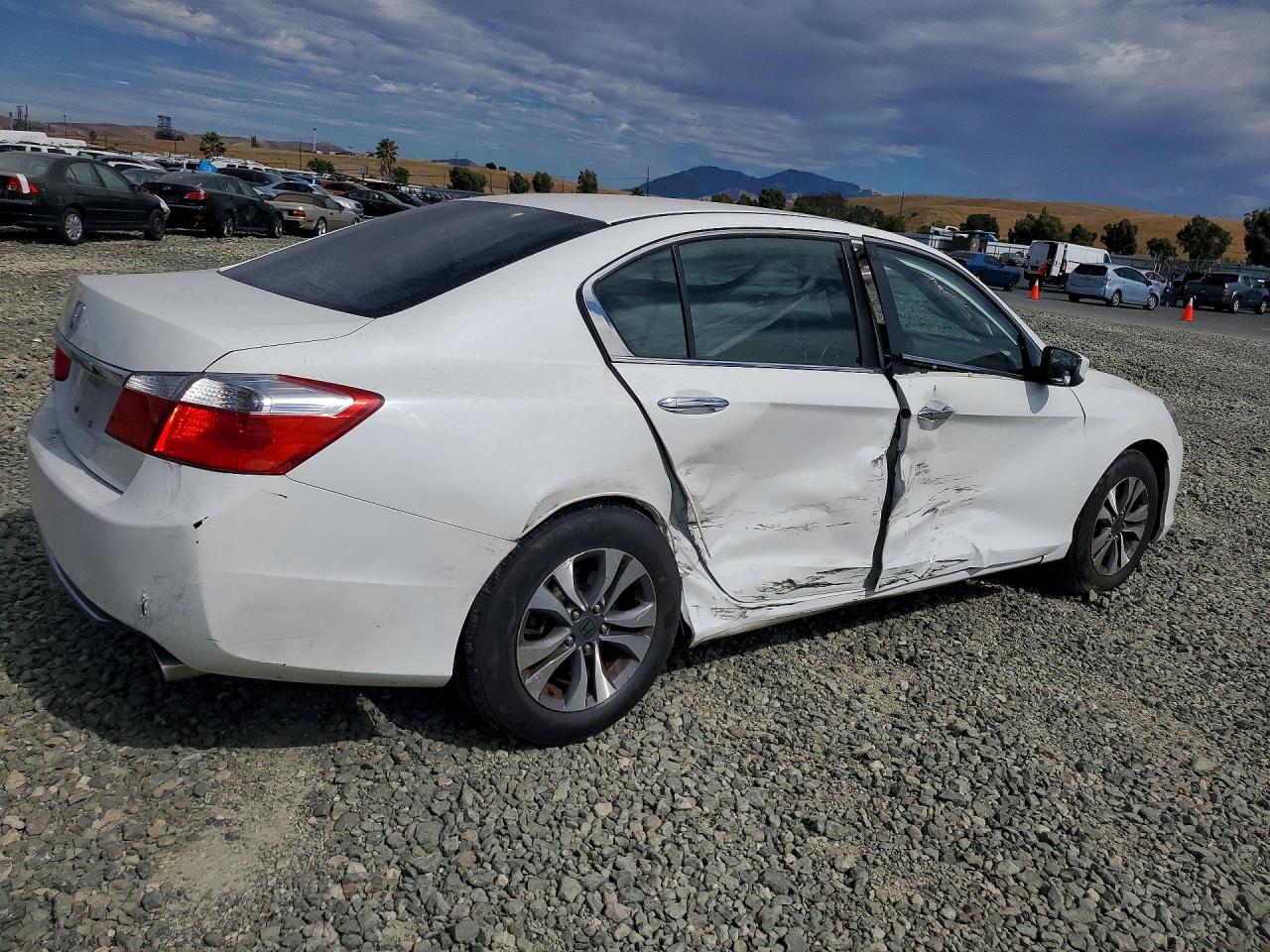 2013 Honda Accord Lx White vin: 1HGCR2F30DA087366