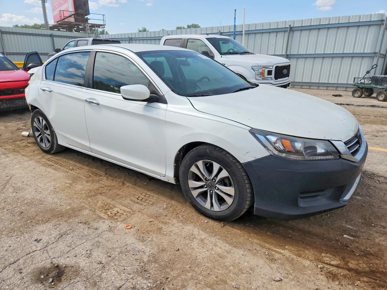 2013 Honda Accord Белый vin: 1HGCR2F30DA096388