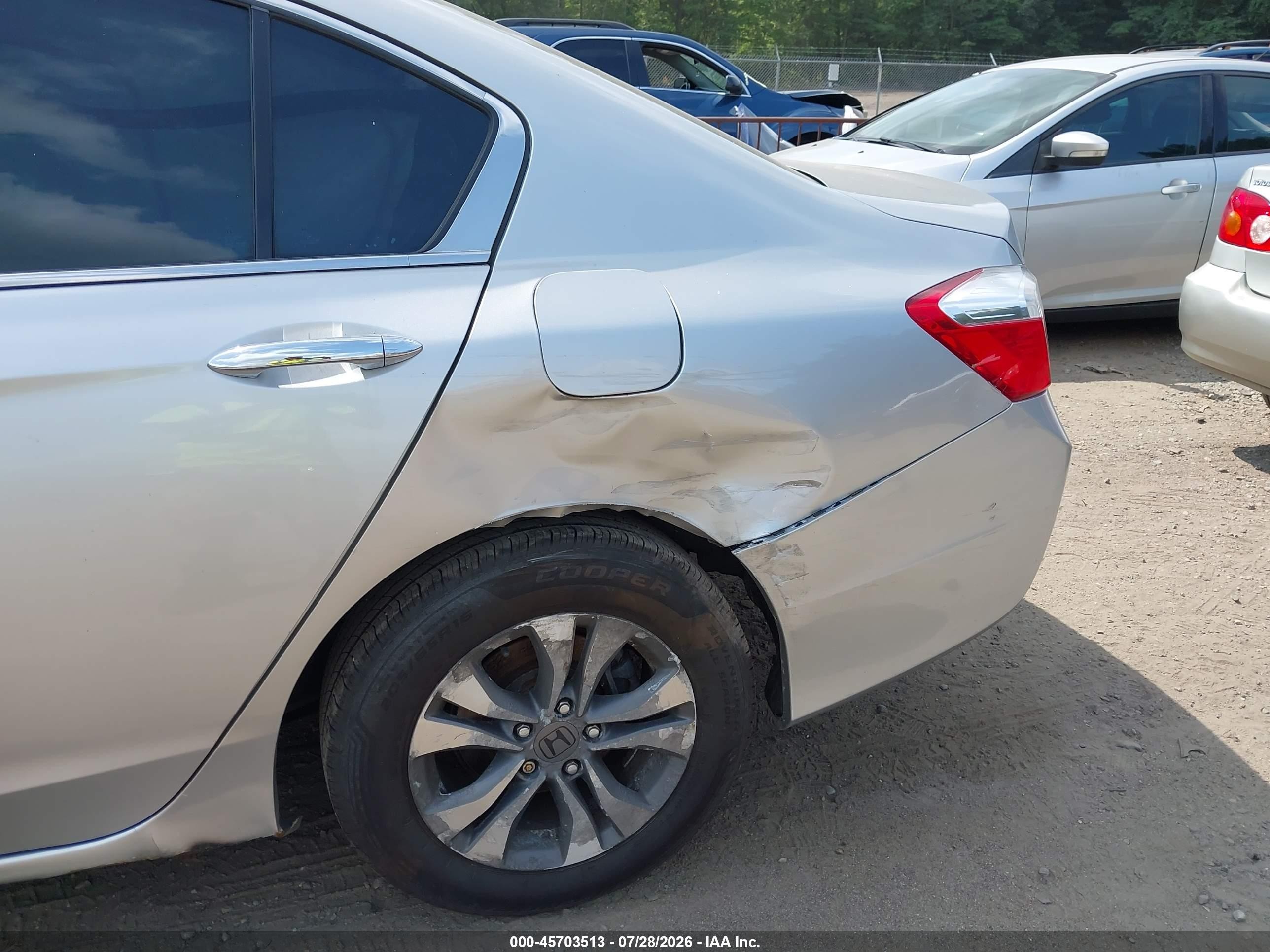 2013 Honda Accord Lx Silver vin: 1HGCR2F30DA129096