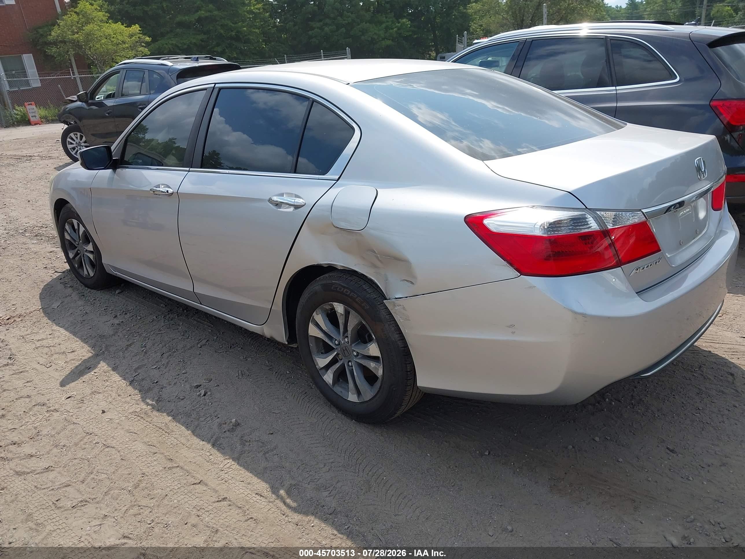 2013 Honda Accord Lx Silver vin: 1HGCR2F30DA129096