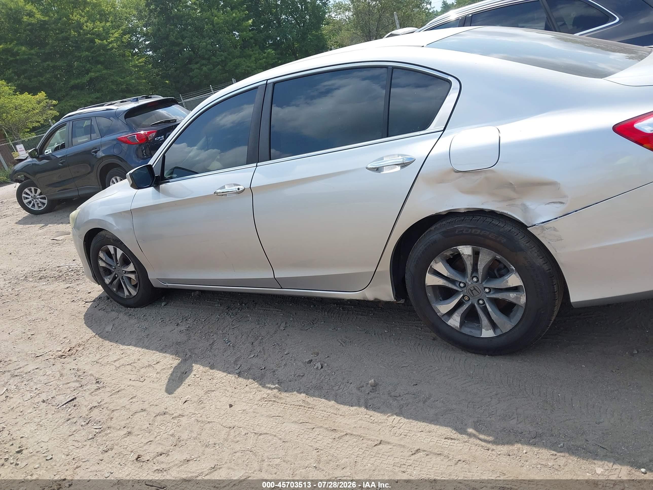 2013 Honda Accord Lx Silver vin: 1HGCR2F30DA129096