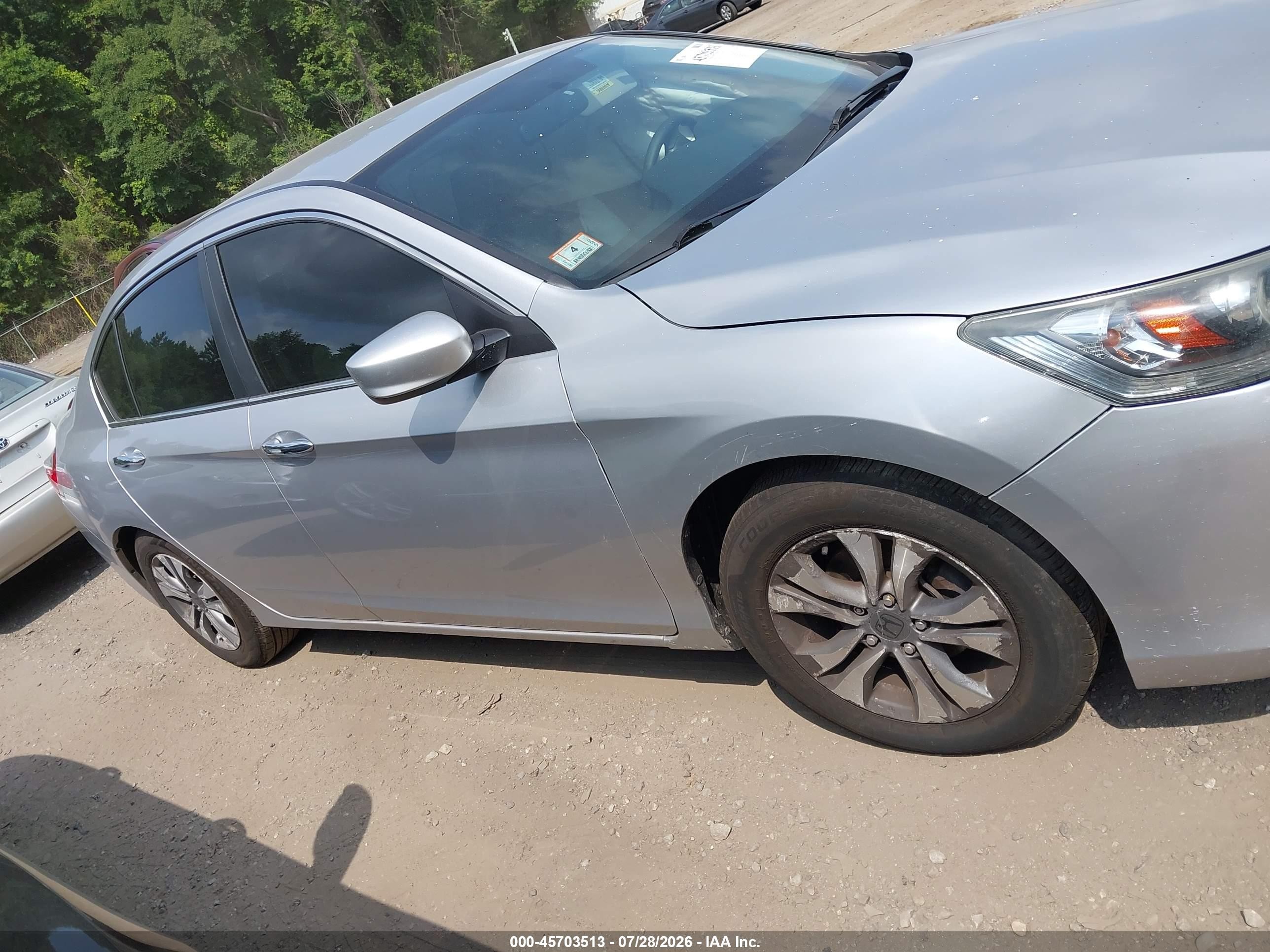 2013 Honda Accord Lx Silver vin: 1HGCR2F30DA129096