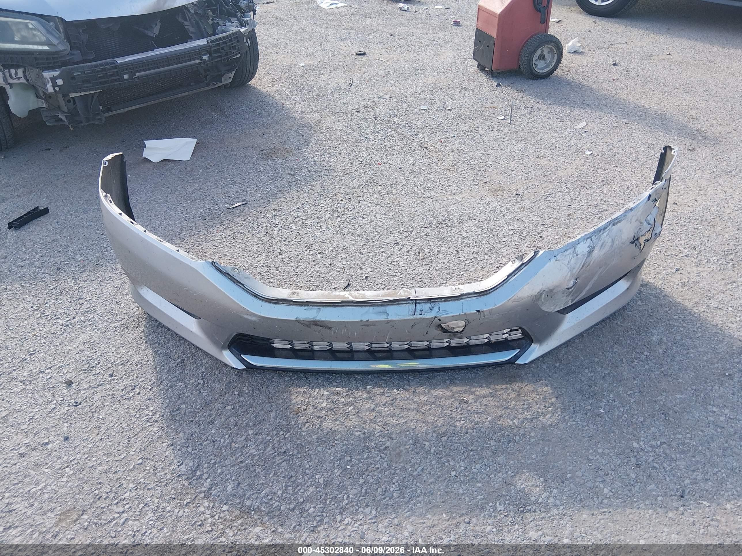 2013 Honda Accord Lx Silver vin: 1HGCR2F30DA184731