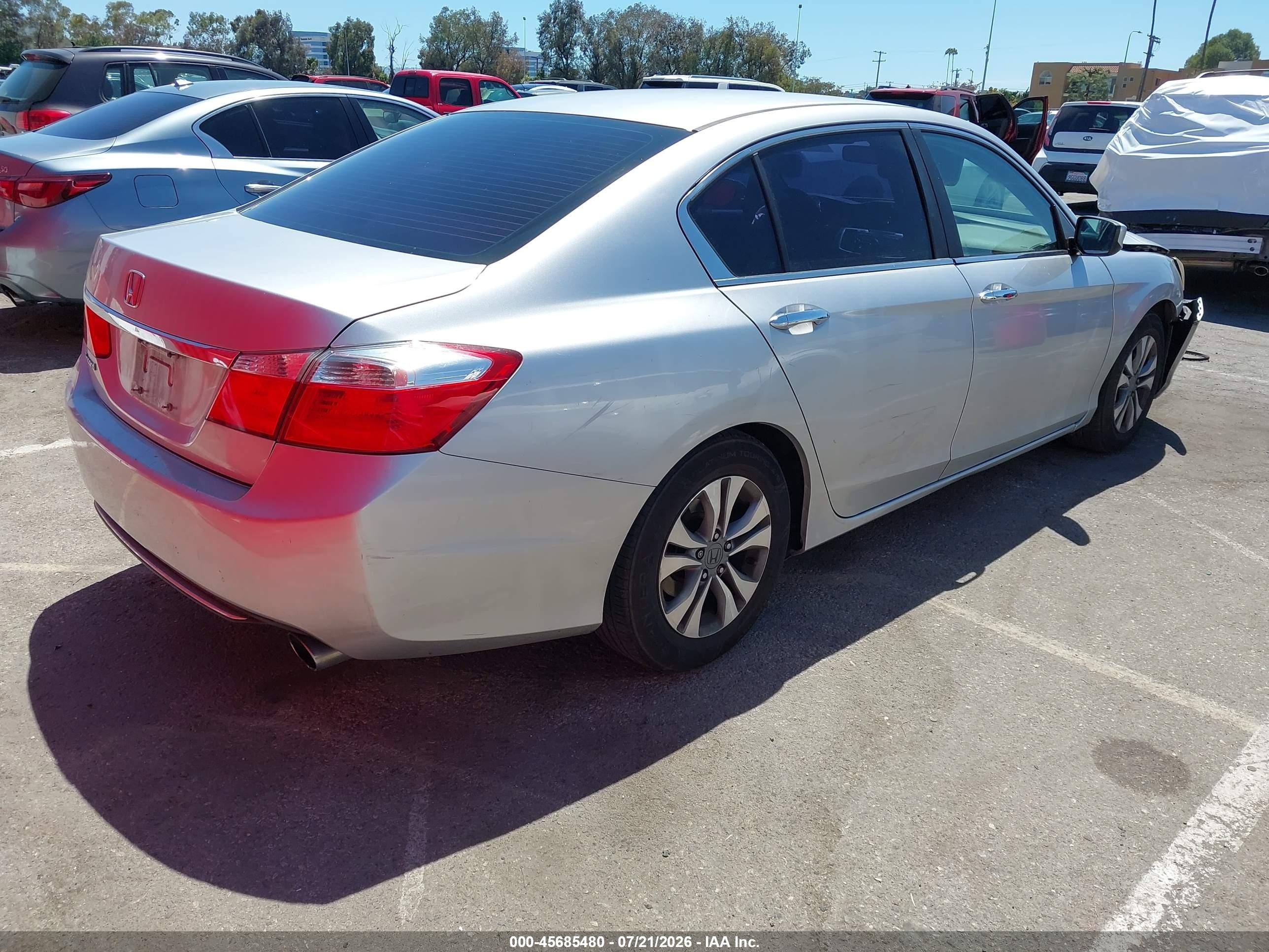 2013 Honda Accord Lx Silver vin: 1HGCR2F30DA214424