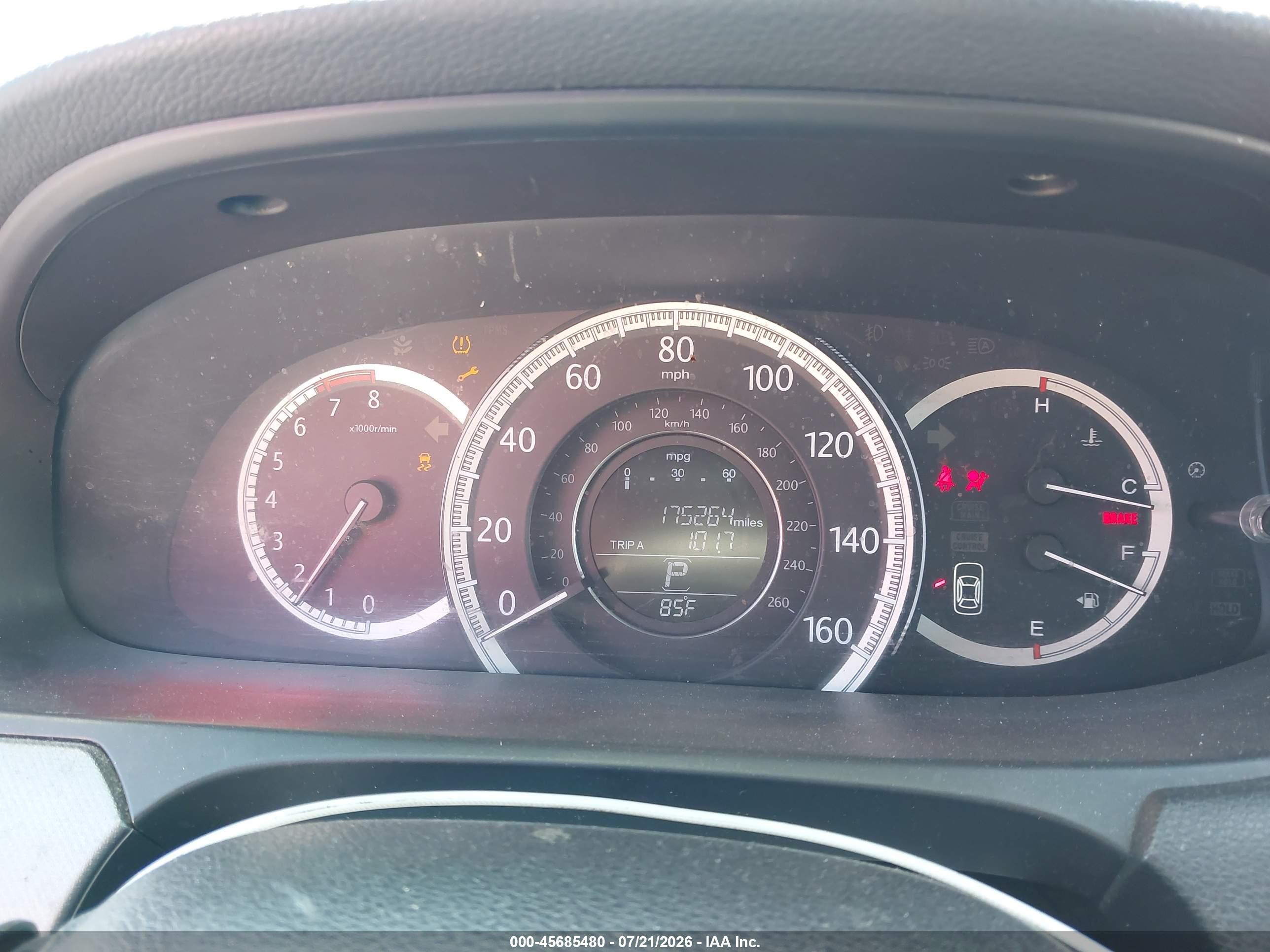 2013 Honda Accord Lx Silver vin: 1HGCR2F30DA214424