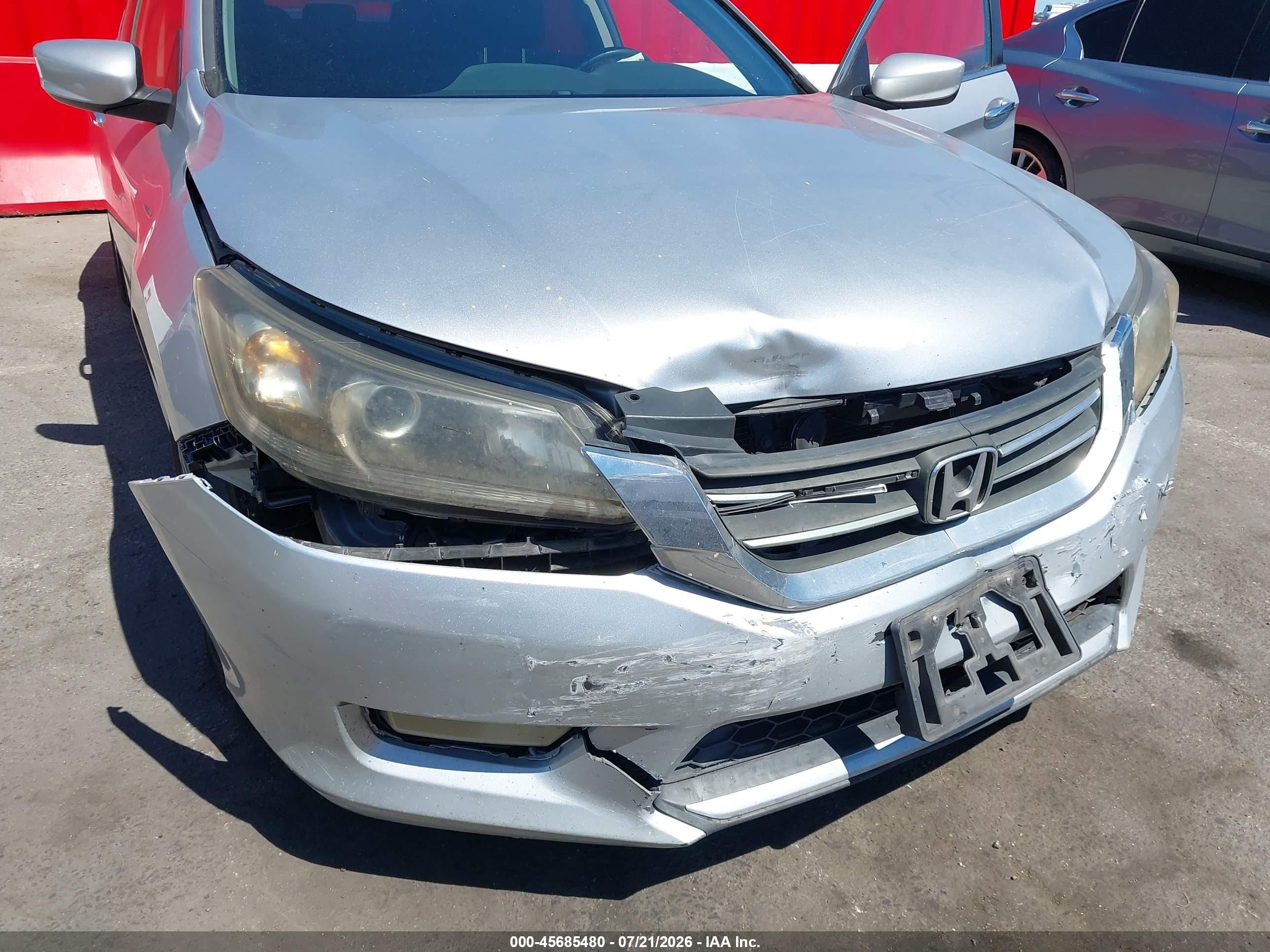 2013 Honda Accord Lx Silver vin: 1HGCR2F30DA214424