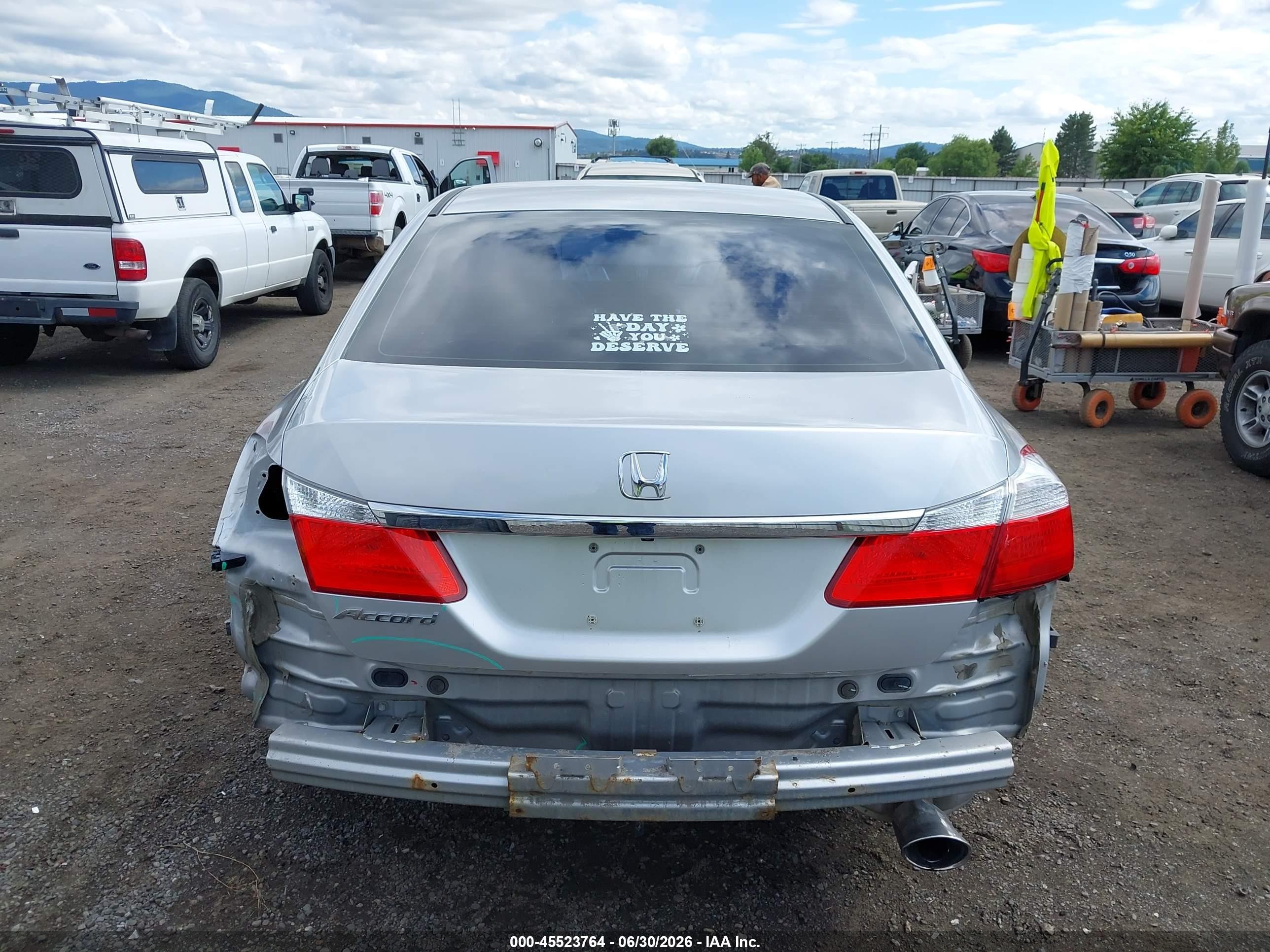 2014 Honda Accord Lx Silver vin: 1HGCR2F30EA070309