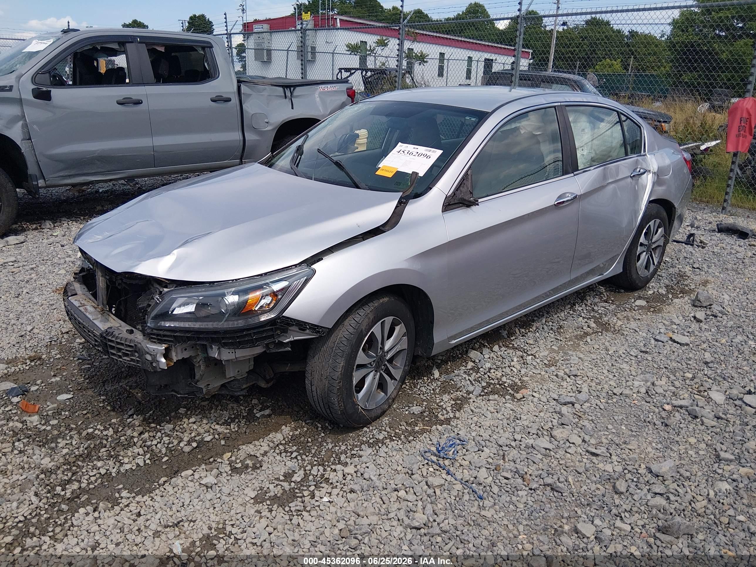2015 Honda Accord Lx Silver vin: 1HGCR2F30FA010032