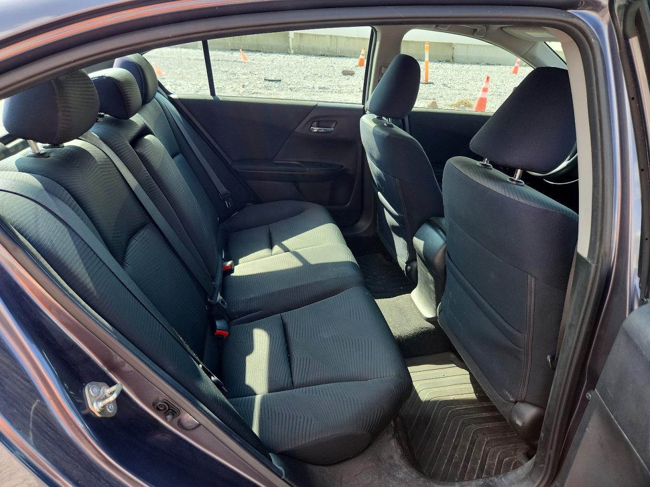 2015 Honda Accord Lx Серый vin: 1HGCR2F30FA017451