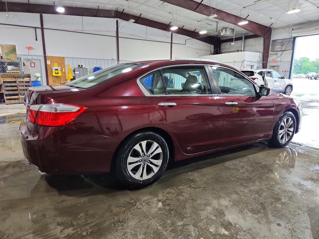 2015 Honda Accord Lx Burgundy vin: 1HGCR2F30FA064804
